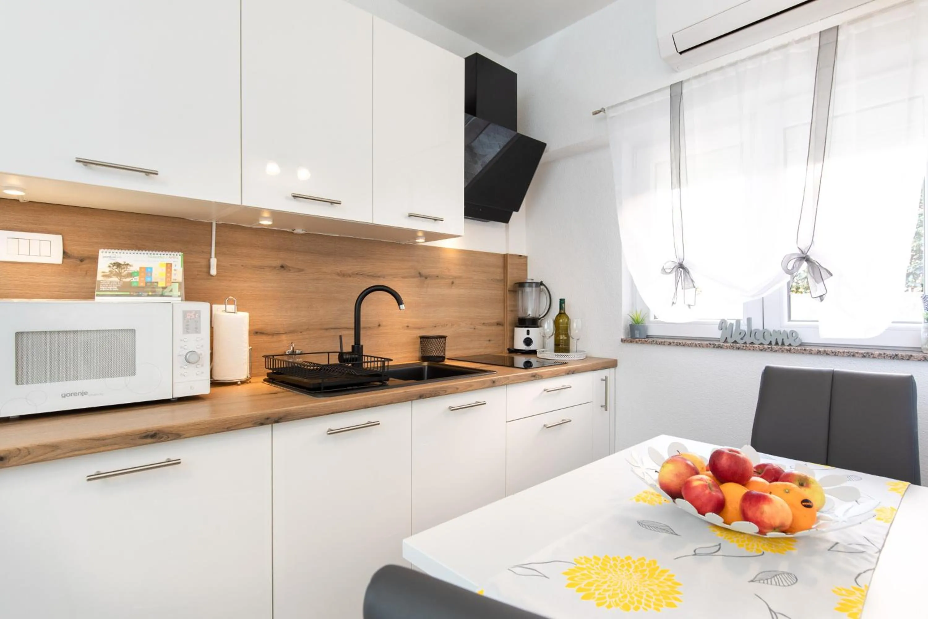Coffee/tea facilities in Apartman Ruza