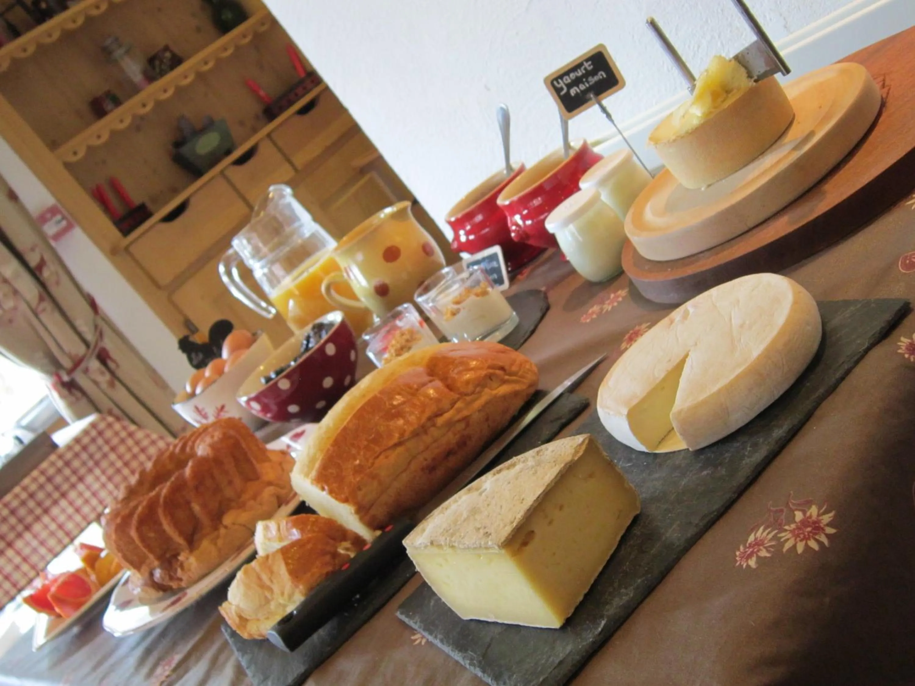 Breakfast in Logis Hotel Gai Soleil