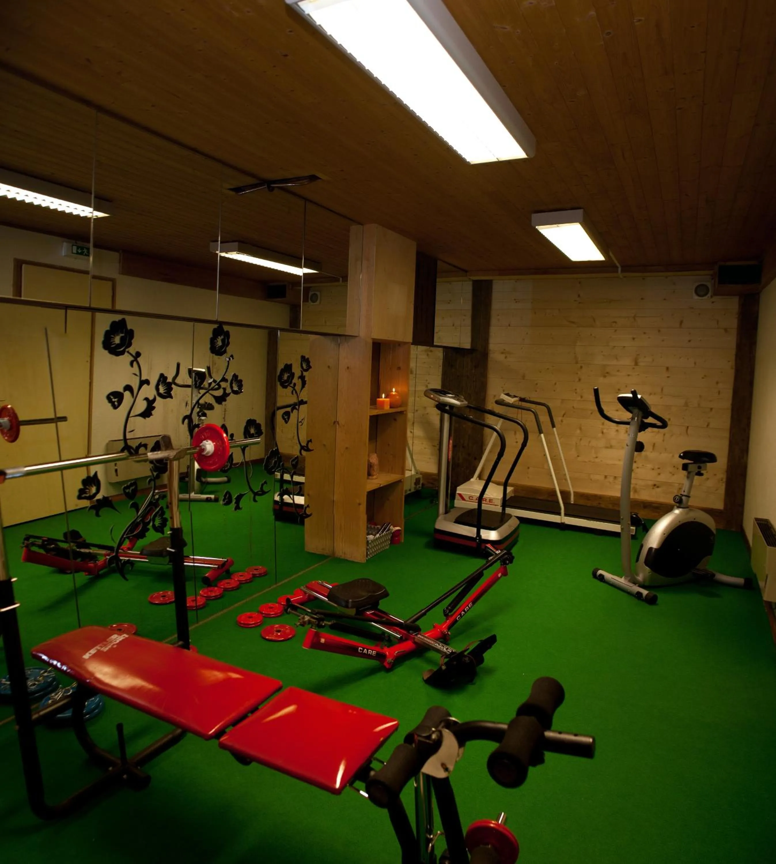 Spa and wellness centre/facilities in Logis Hotel Gai Soleil