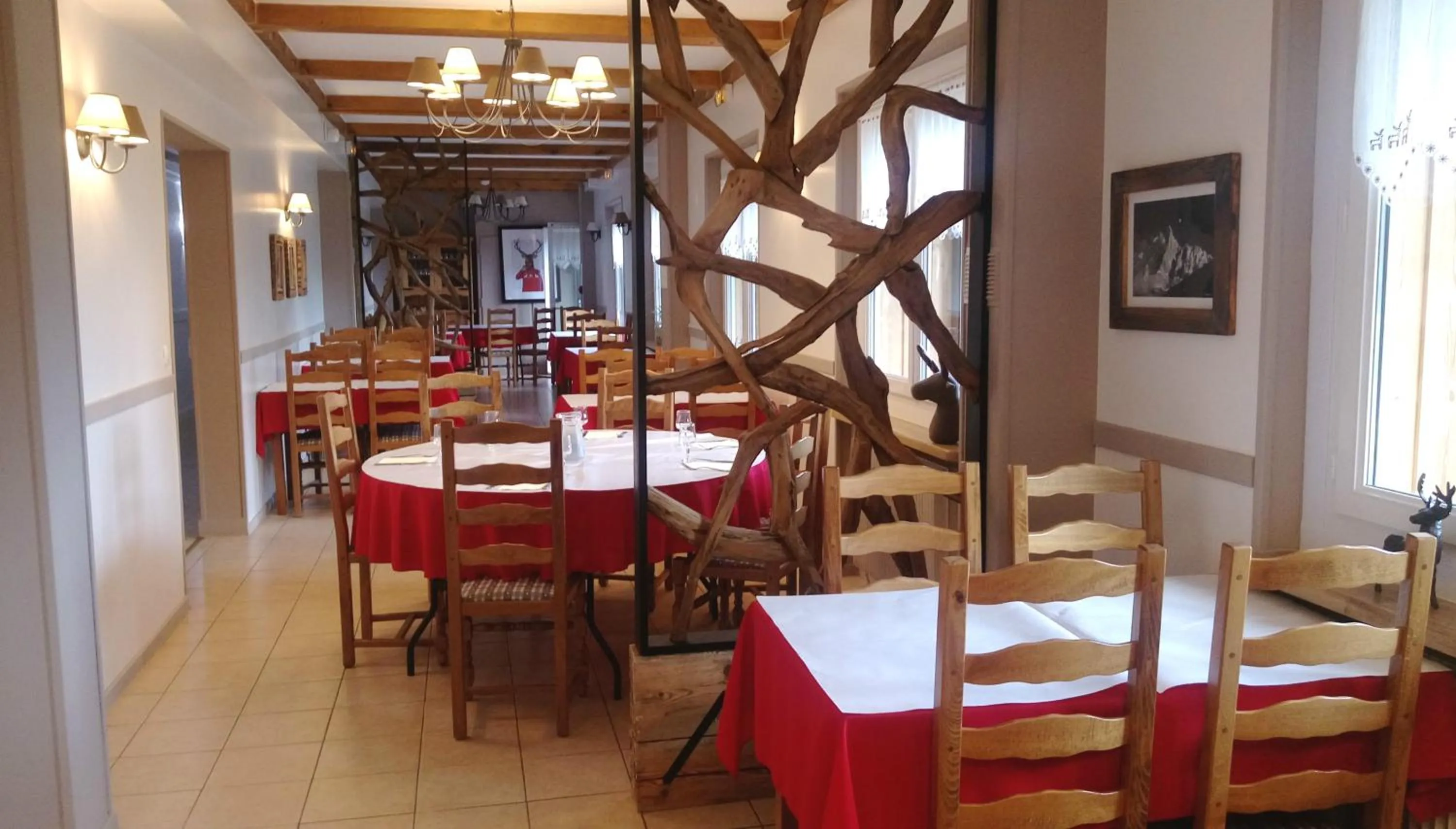 Restaurant/places to eat in Résidence Le Fontenay