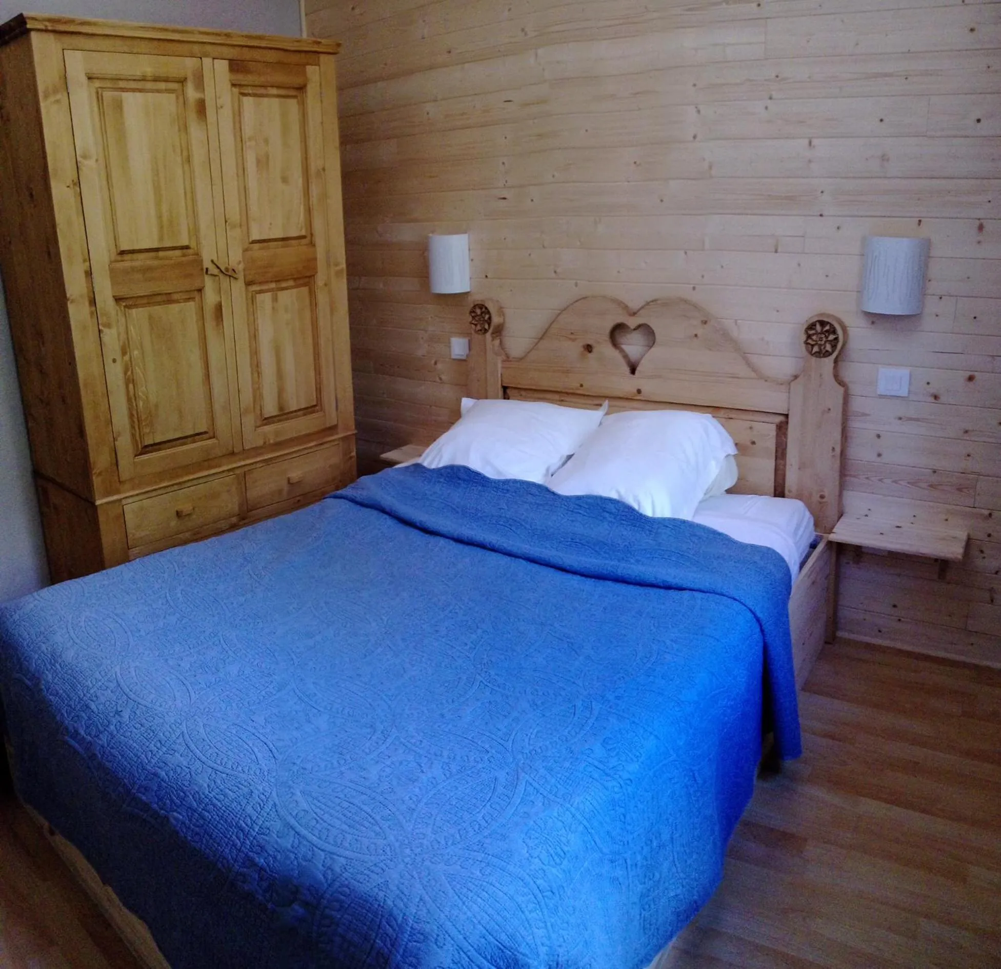Photo of the whole room, Bed in Résidence Le Fontenay