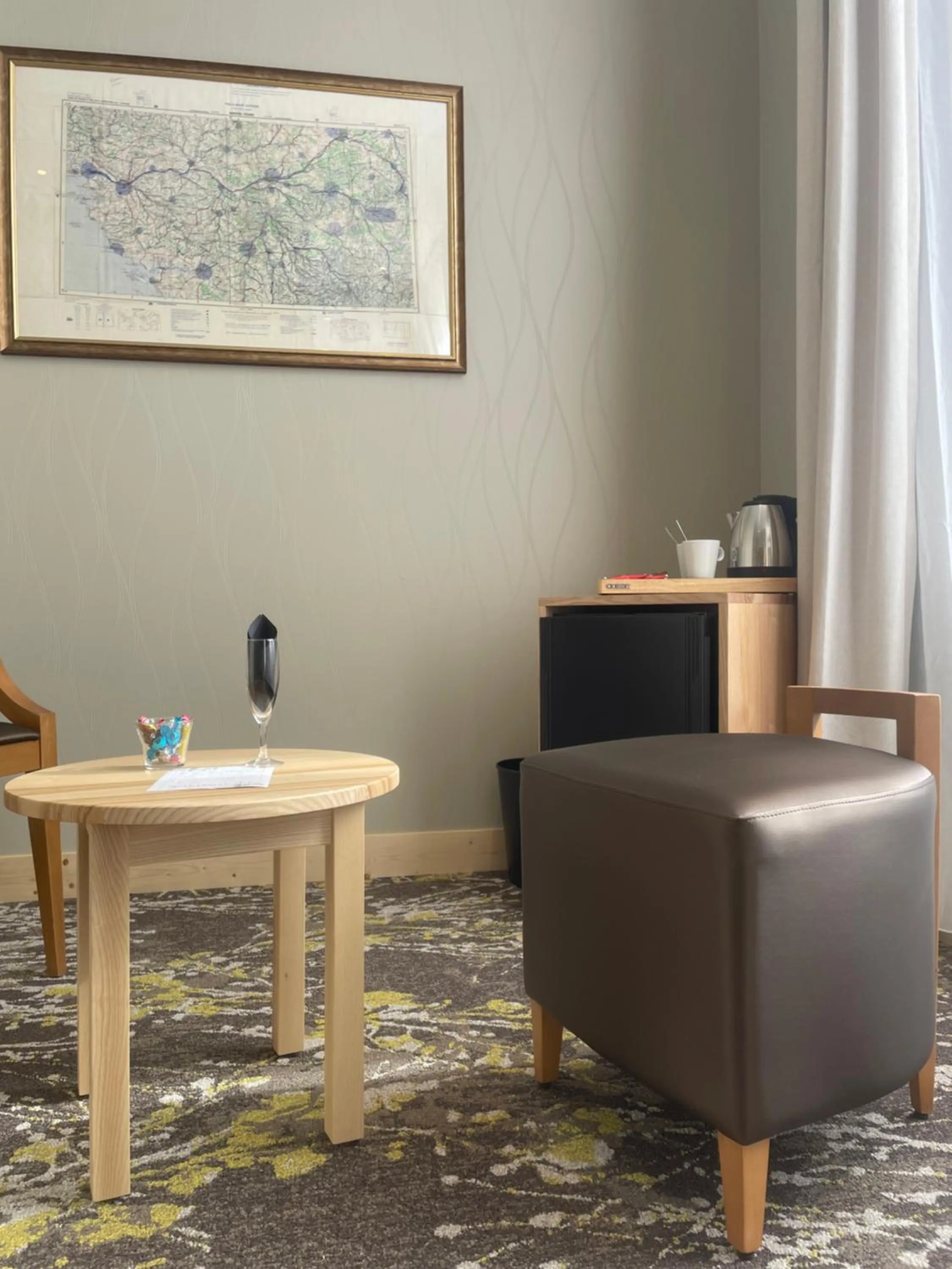 Seating area in Hotel Le Cercle