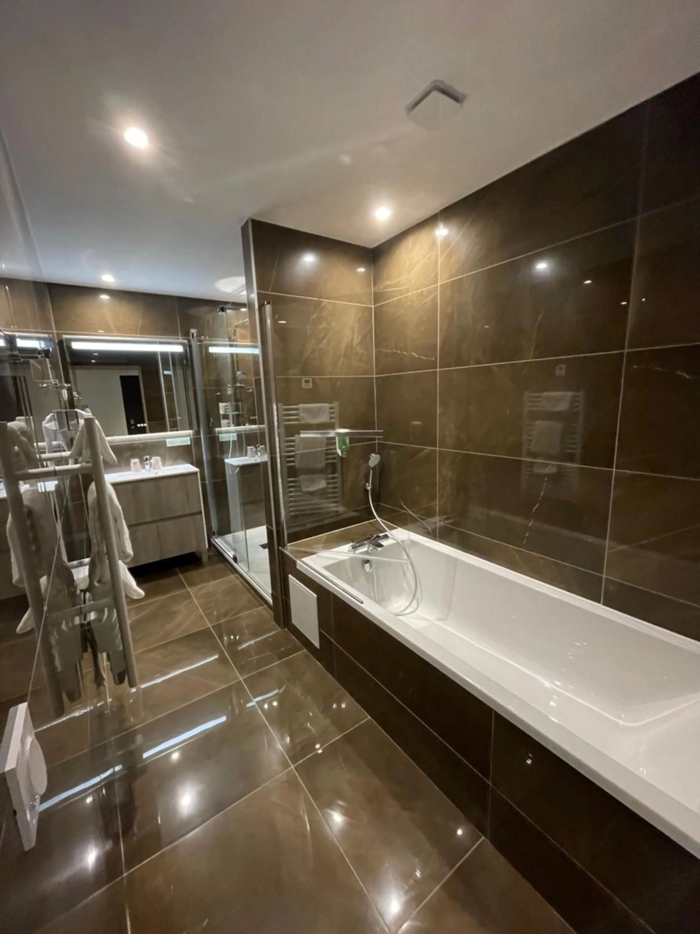 Bathroom in Hotel Le Cercle