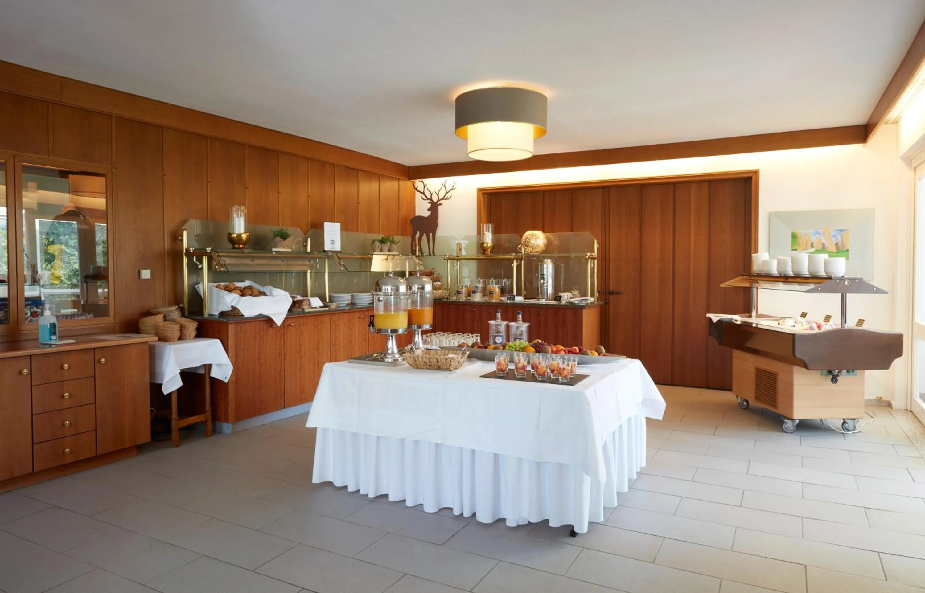 Buffet breakfast in Waldhotel Bärenstein