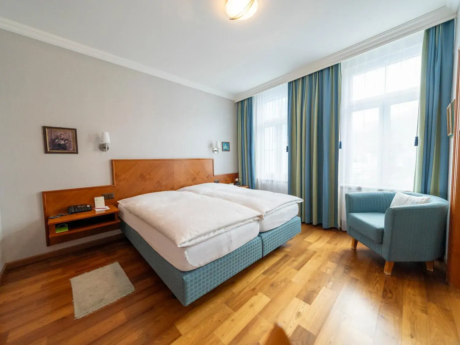 Deluxe Double Room in Hotel Hecht Deluxe Double Room in Hotel Hecht