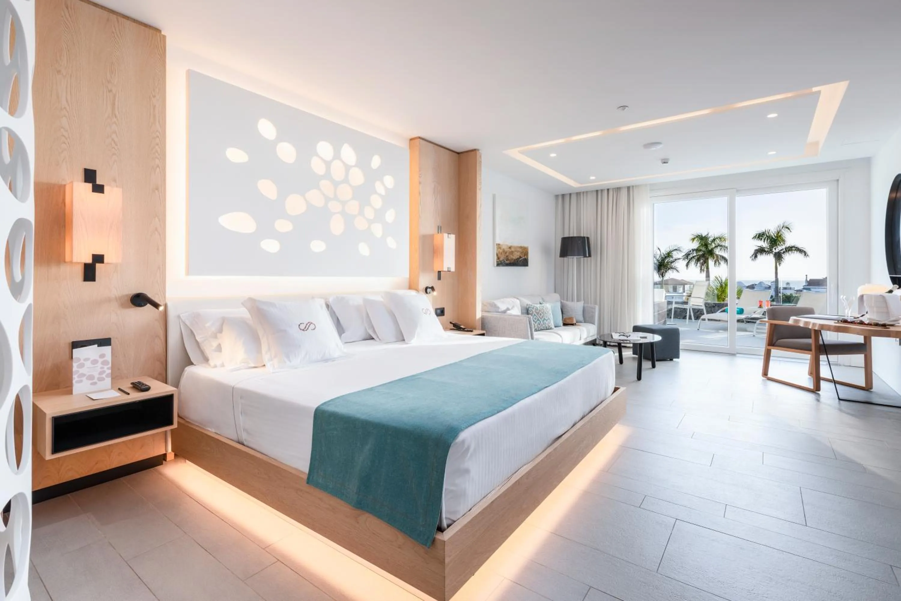 Bed in Royal Hideaway Corales Beach - Adults Only