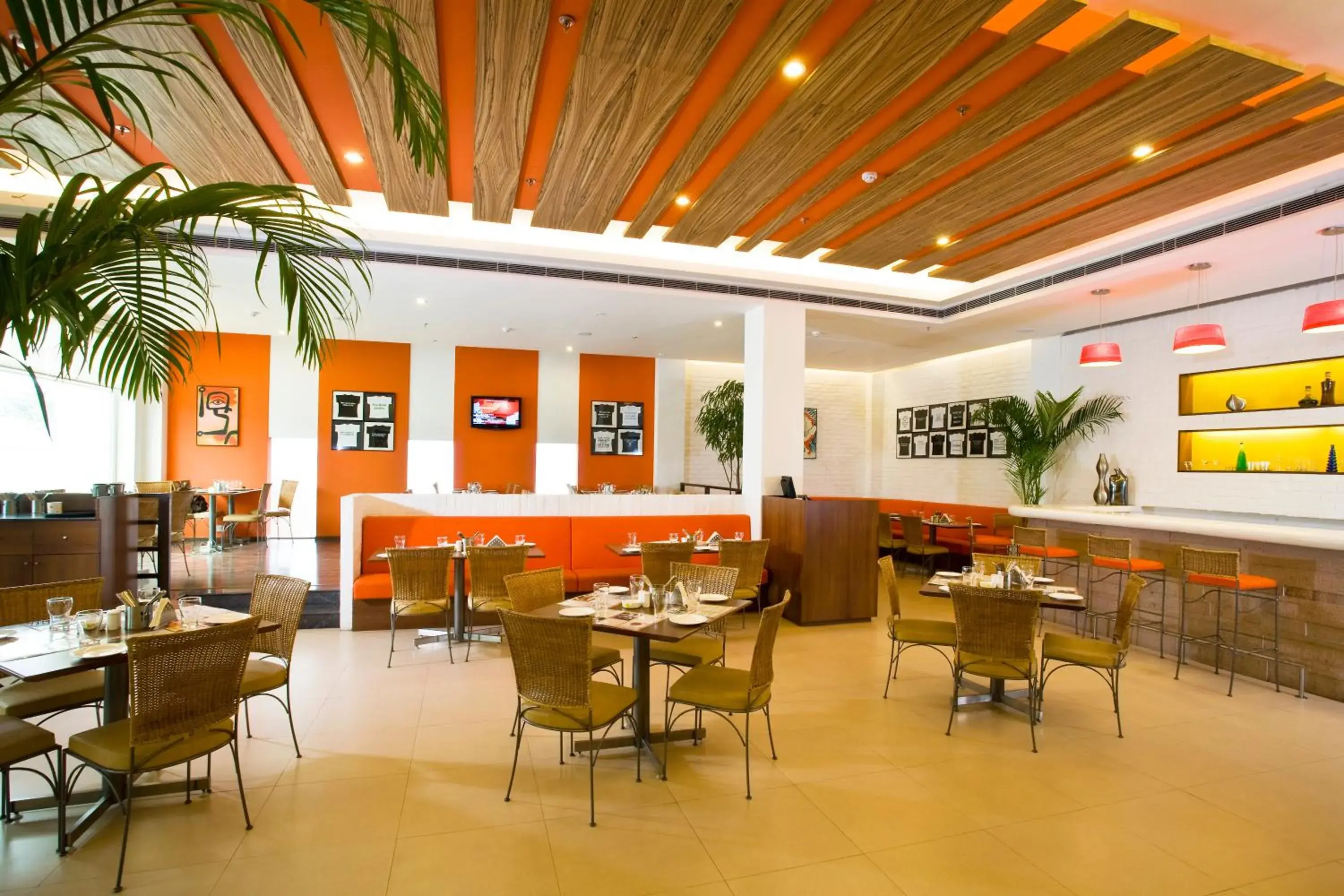 Restaurant/places to eat in Lemon Tree Hotel, East Delhi Mall, Kaushambi Restaurant/places to eat in Lemon Tree Hotel, East Delhi Mall, Kaushambi