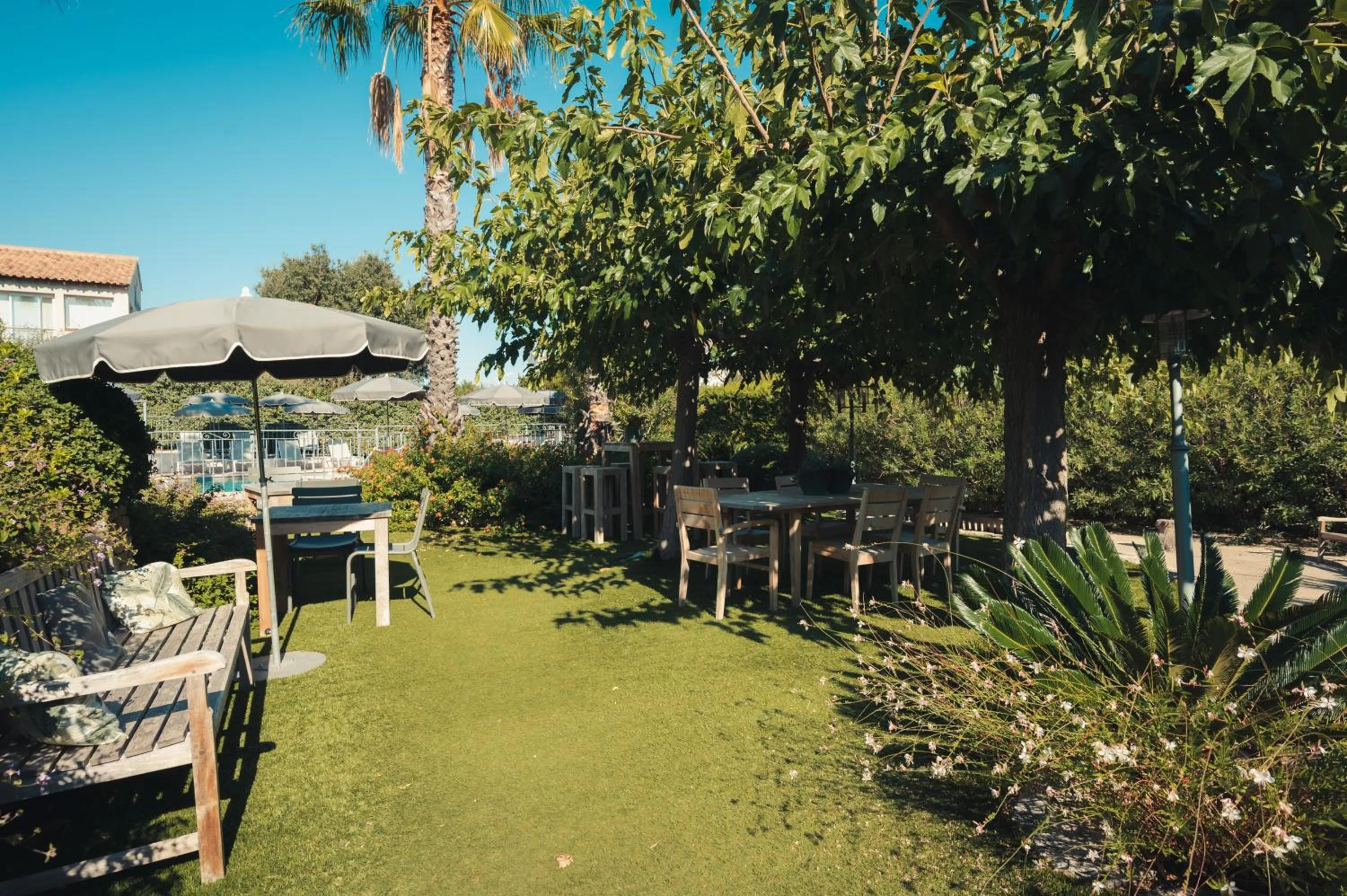 Garden in Van der Valk Hotel Le Catalogne Saint Aygulf