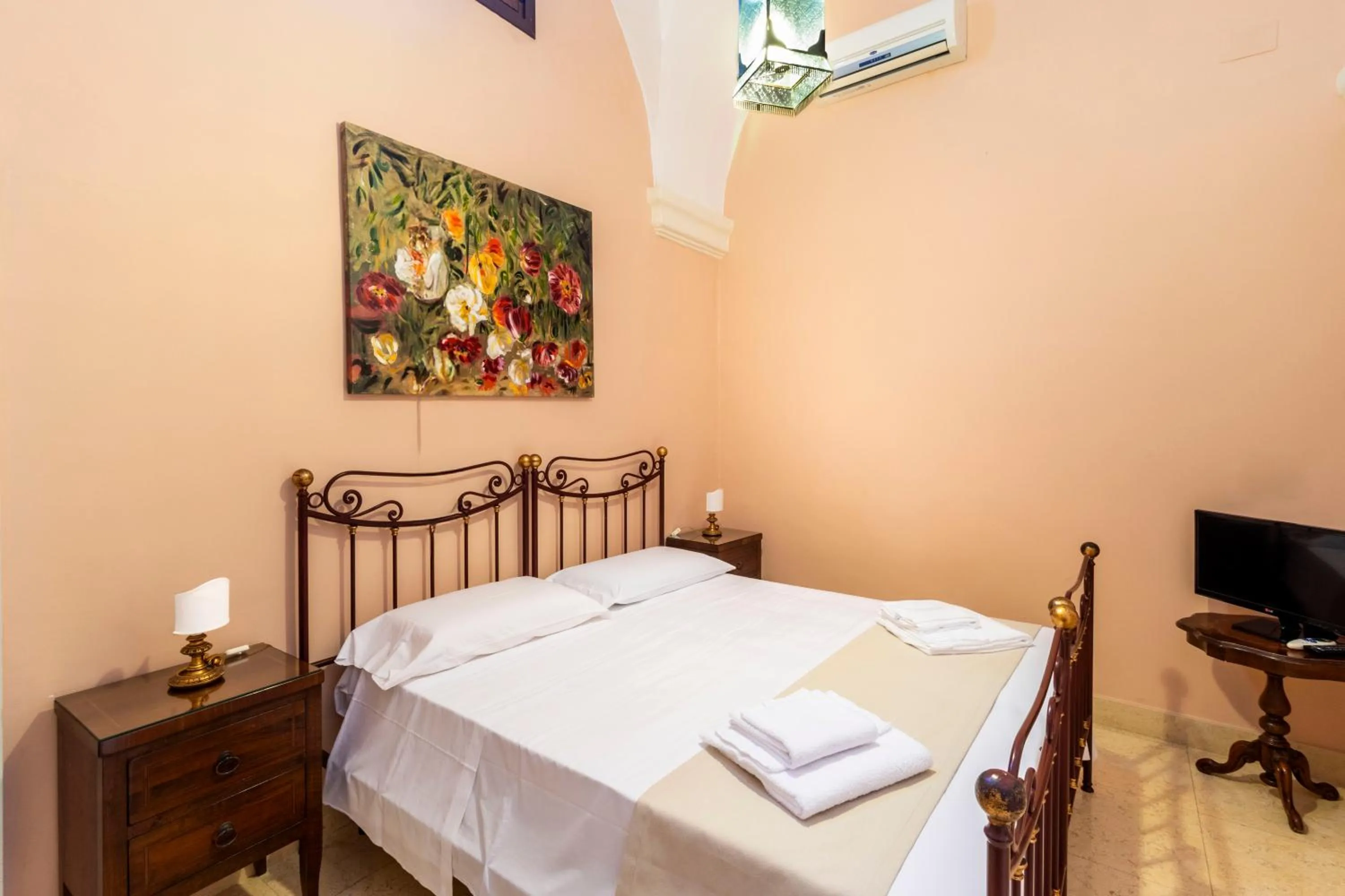 Bed in Palazzo Insula