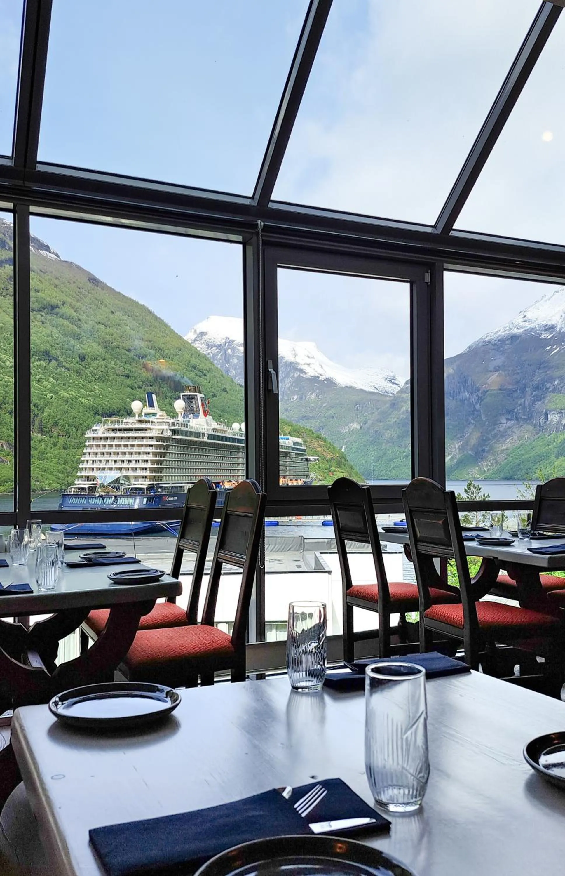 Restaurant/places to eat in Havila Hotel Geiranger