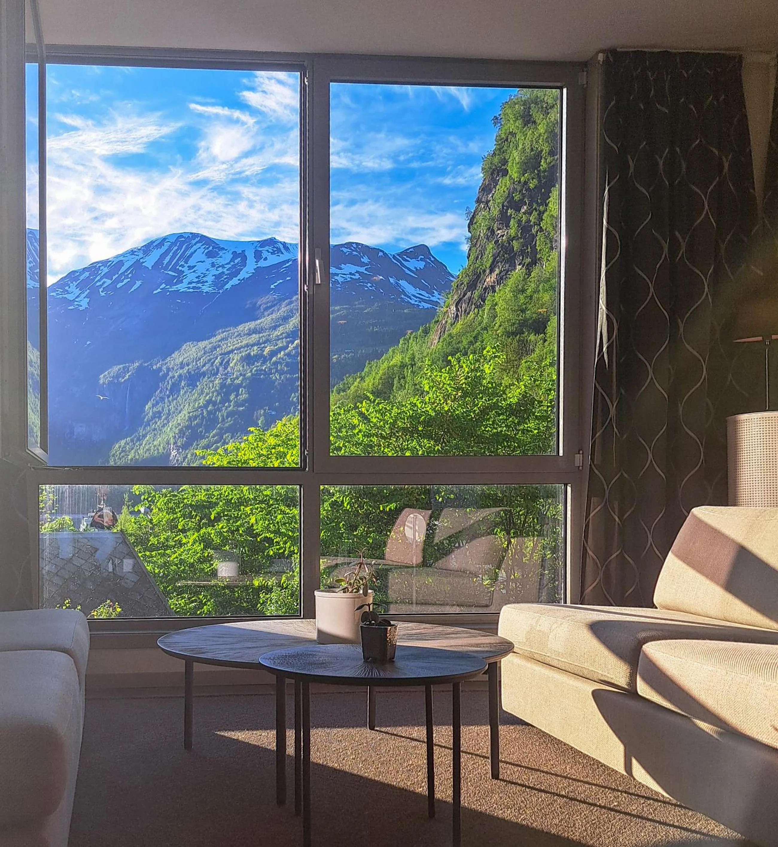 Lobby or reception in Havila Hotel Geiranger