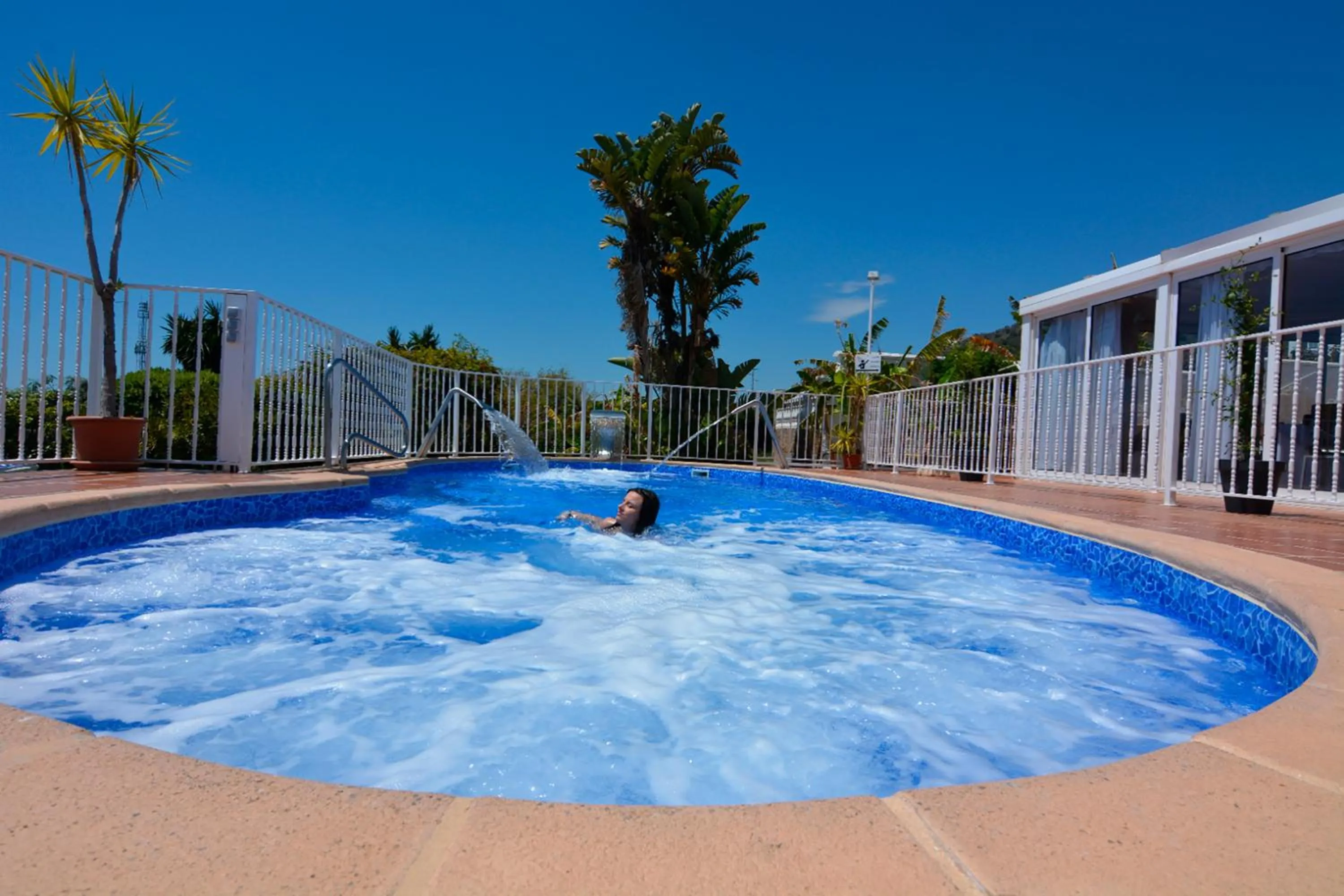 Swimming pool in Hotel Al-Andalus