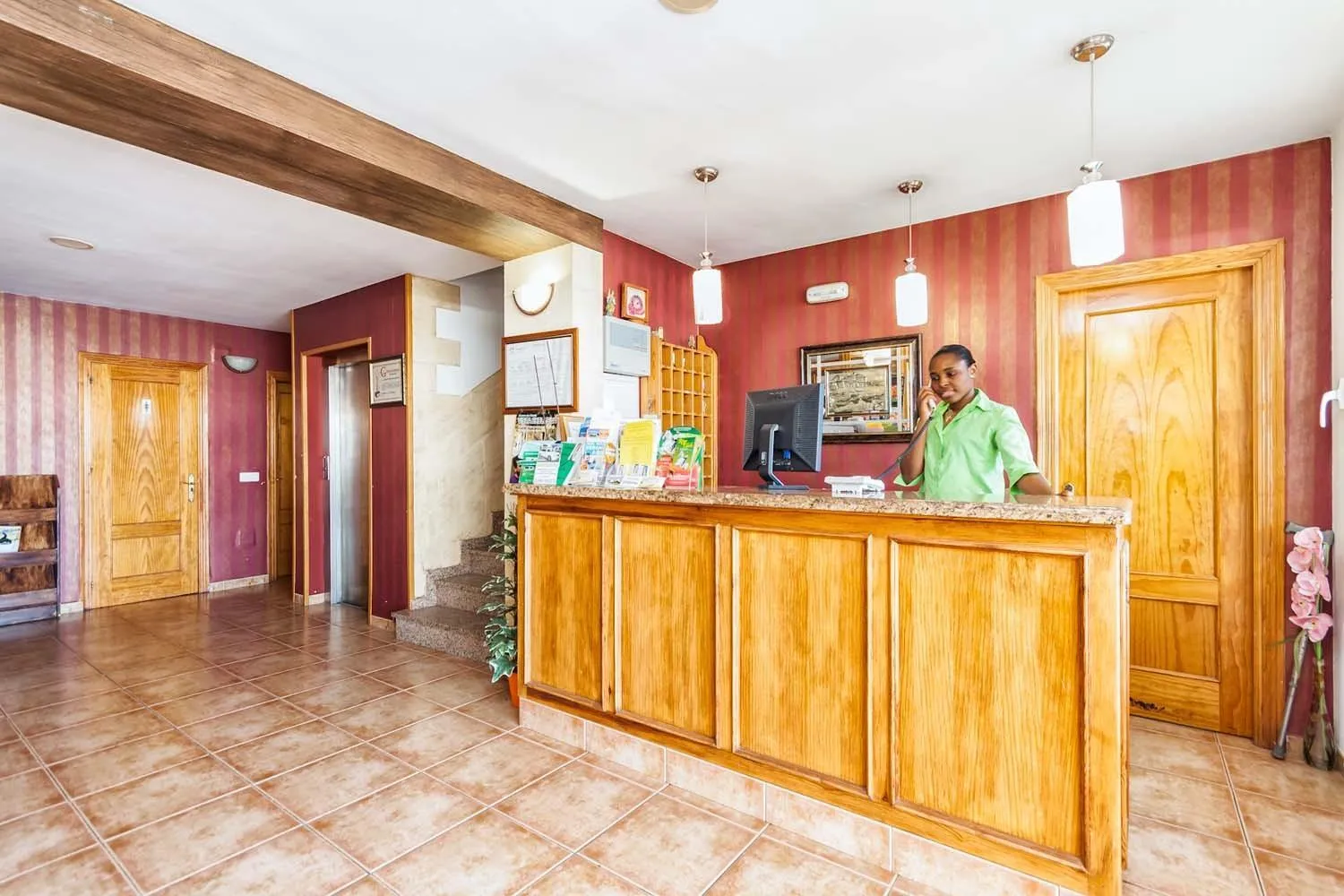 Lobby or reception in Hotel Al-Andalus