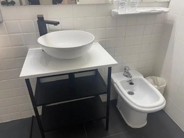 Bathroom in Miralcampo