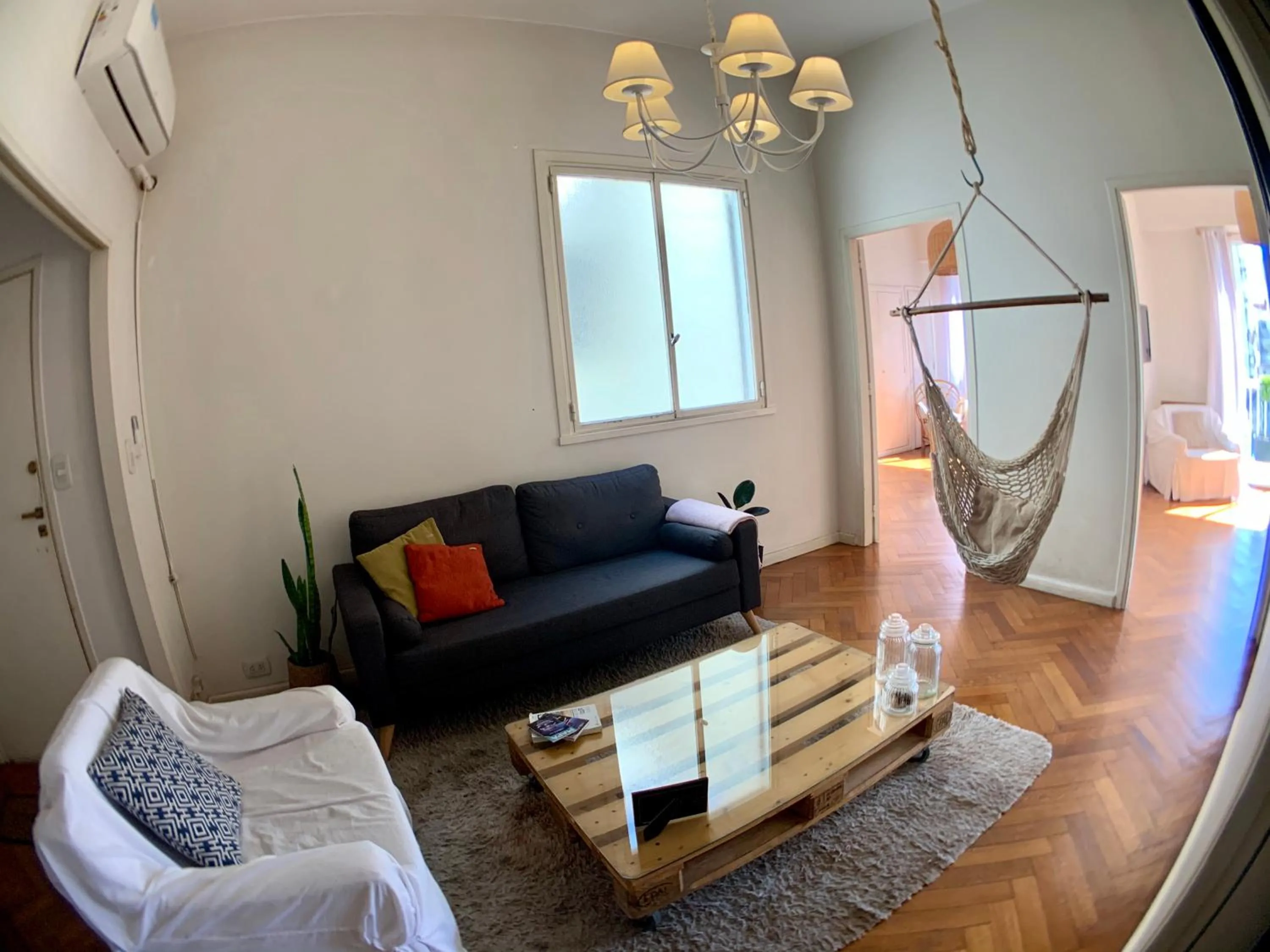 GRAN DEPARTAMENTO! Cerca de San Telmo y Obelisco