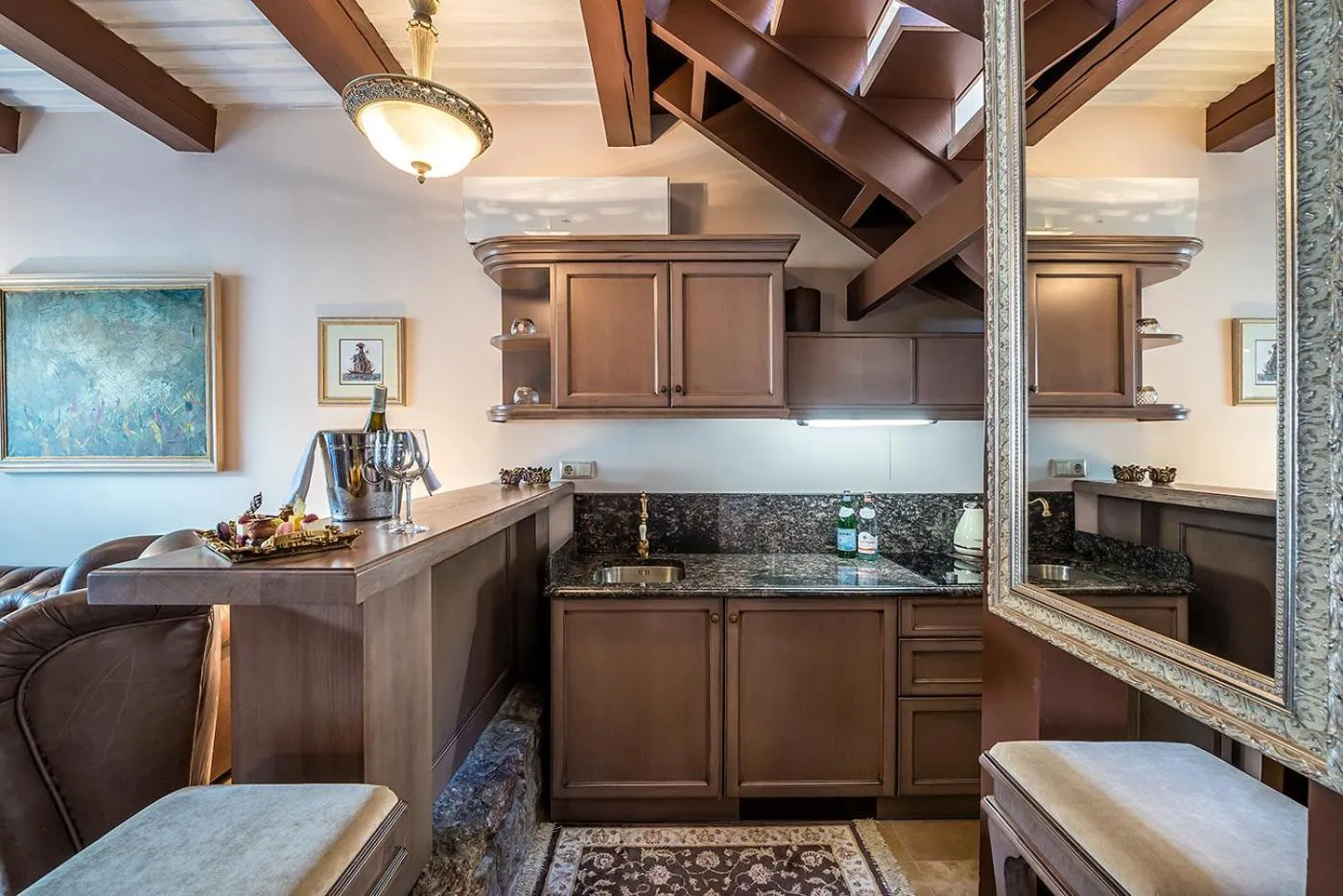 TV and multimedia in Hotel Pušų paunksnėje