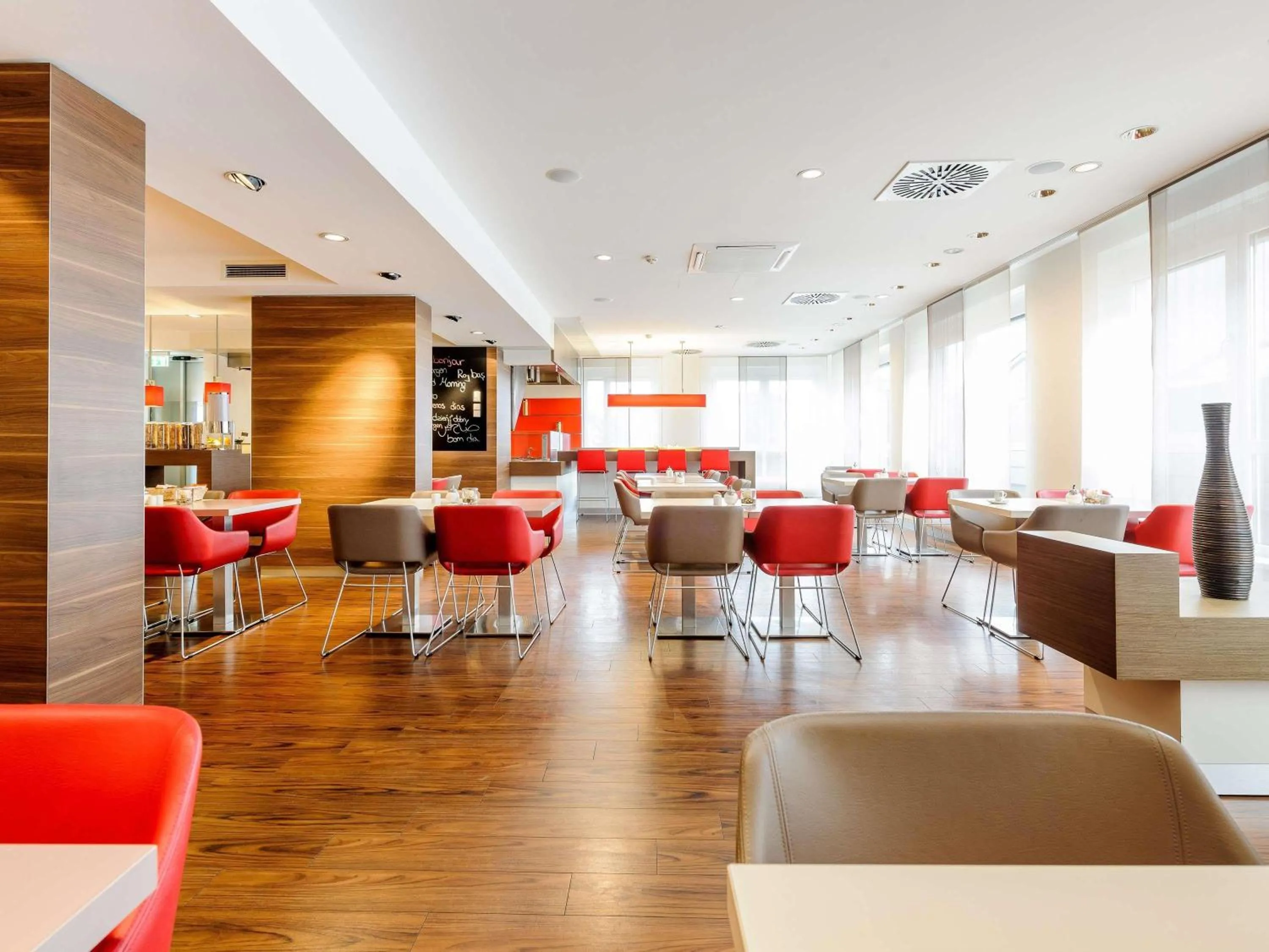 Breakfast in ibis Stuttgart Airport Messe