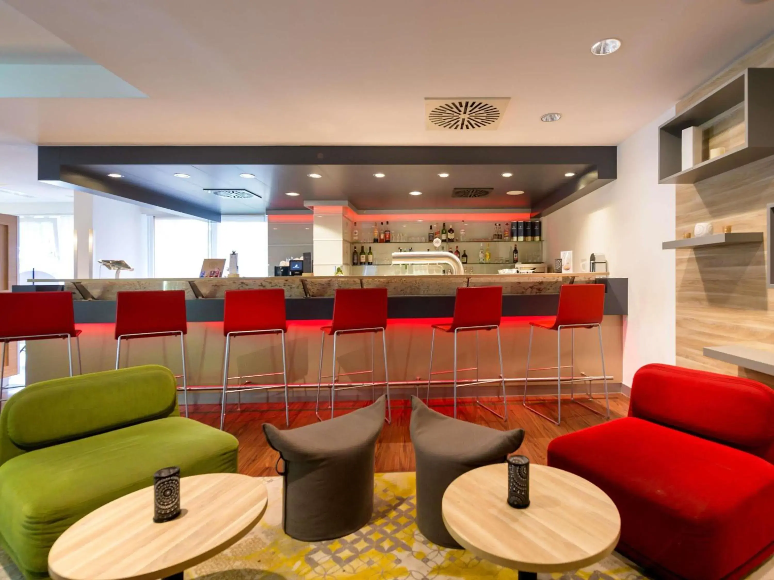 Lounge or bar in ibis Stuttgart Airport Messe Lounge or bar in ibis Stuttgart Airport Messe