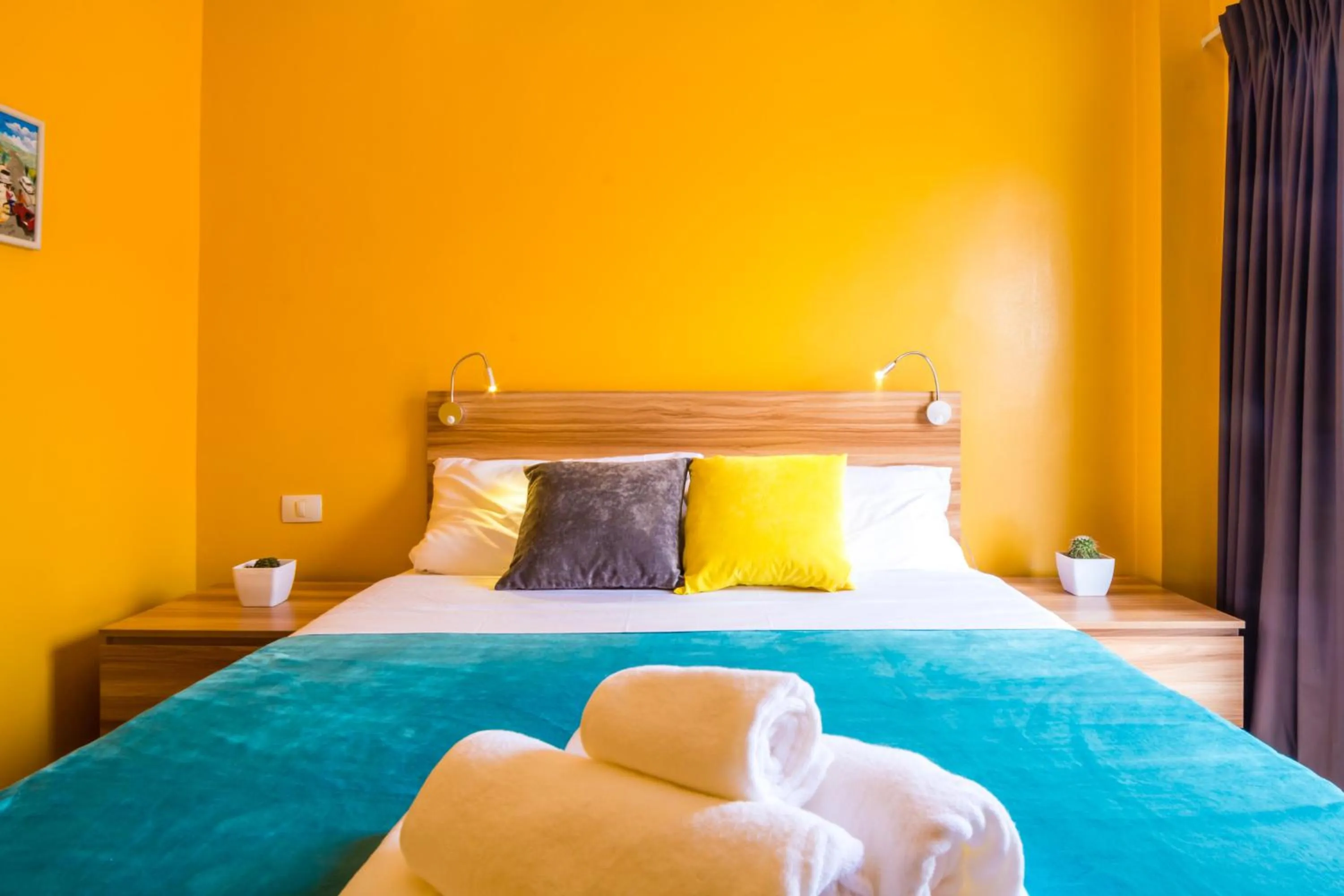 Bedroom, Bed in Bed & Bike Curacao - Pietermaai