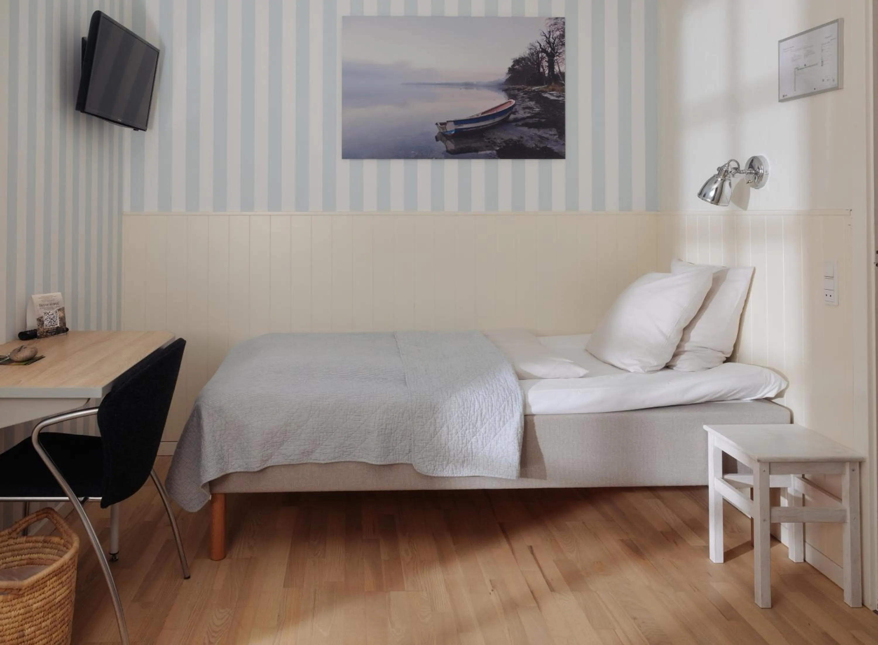 Bedroom, Bed in Gl. Avernæs Sinatur Hotel & Konference