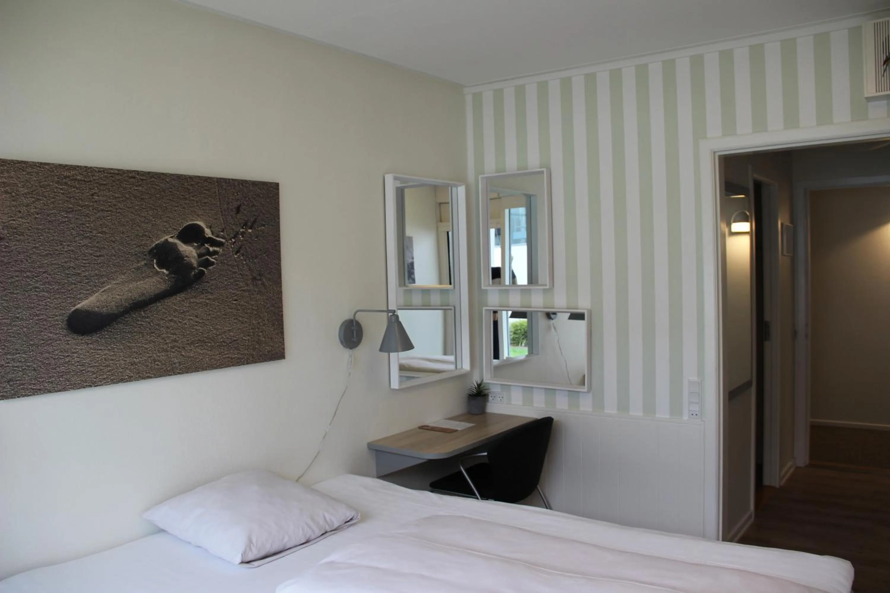 Bed in Gl. Avernæs Sinatur Hotel & Konference