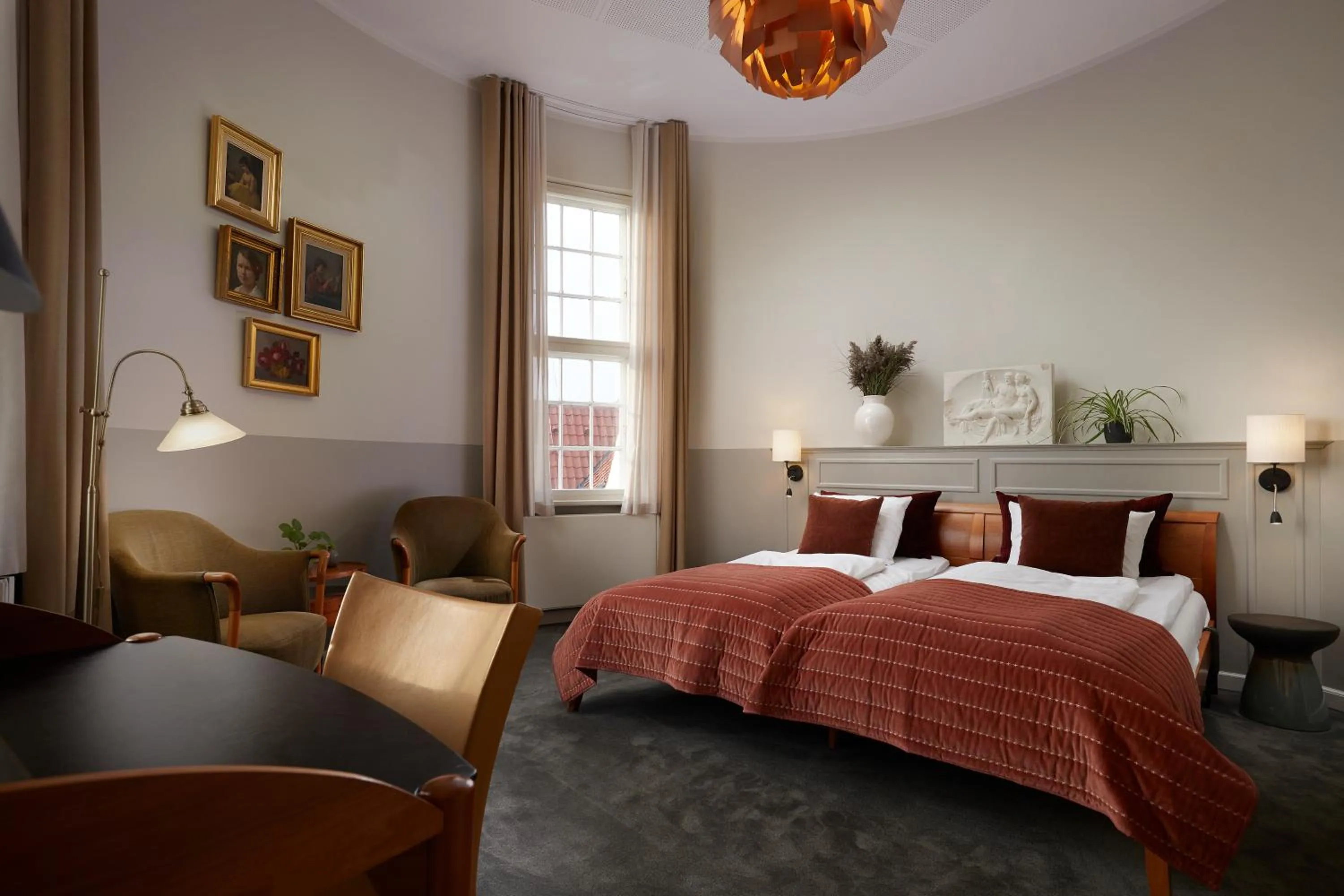 Bedroom, Bed in Gl. Avernæs Sinatur Hotel & Konference