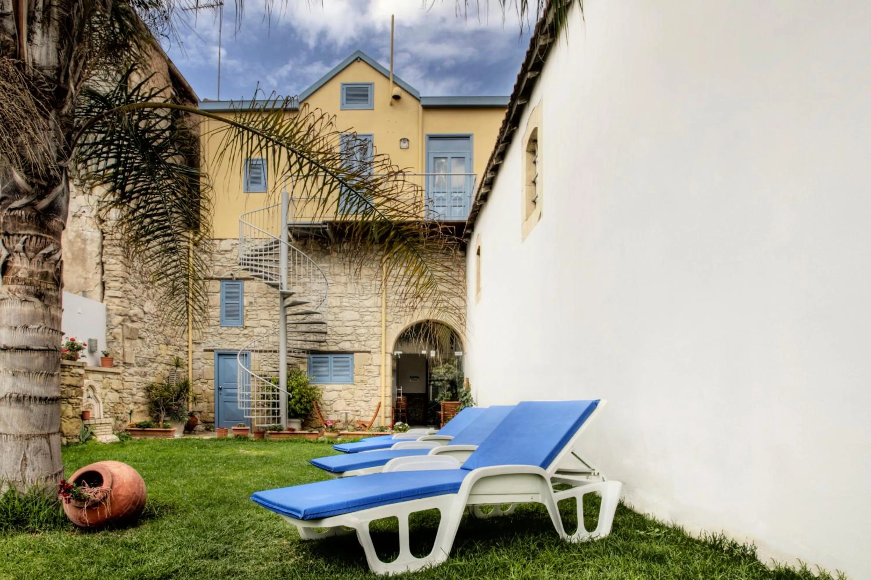 Garden in Alkisti City Hotel