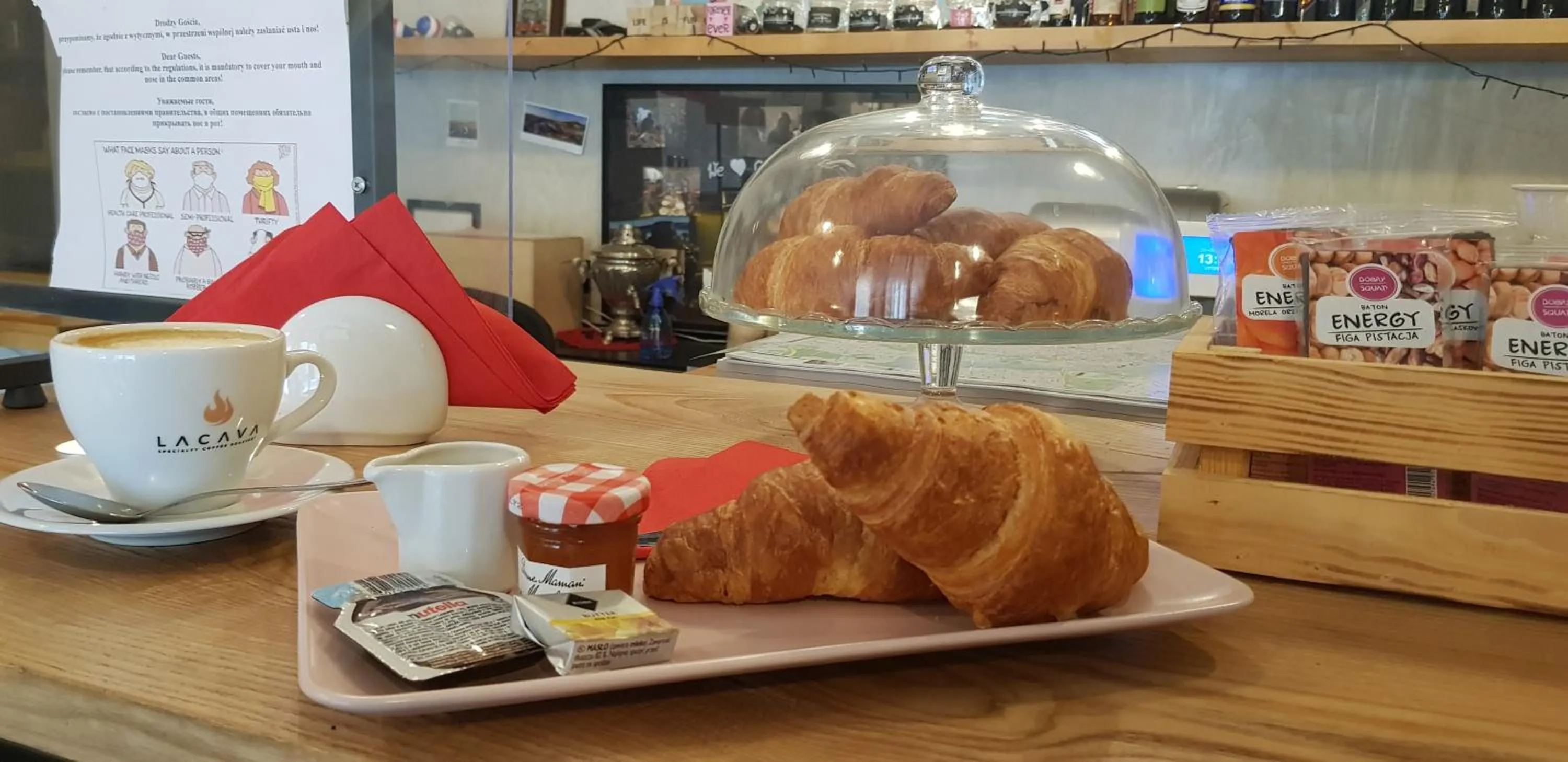 Food and drinks in Oki Doki OLD TOWN