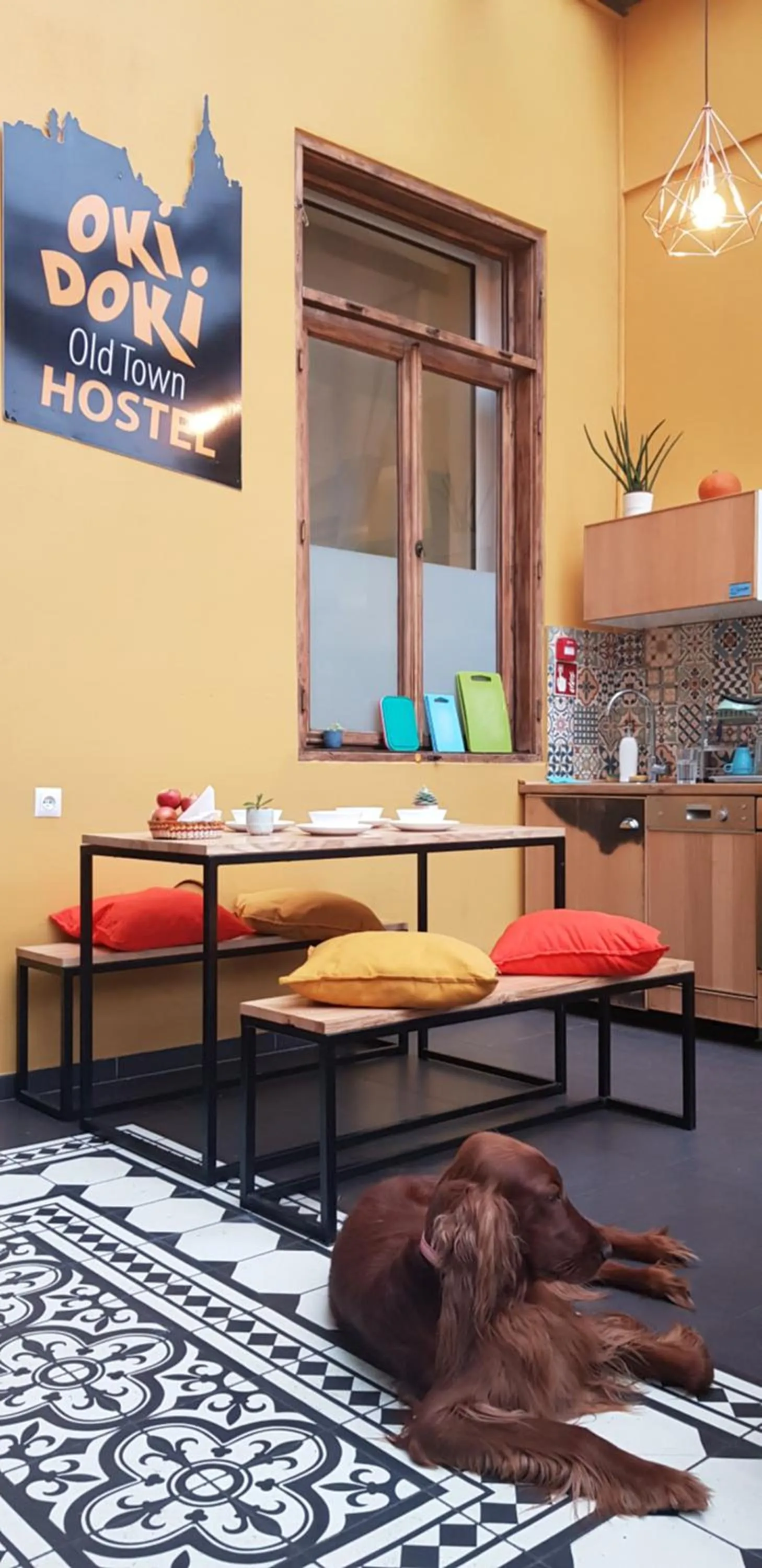 Communal kitchen in Oki Doki OLD TOWN