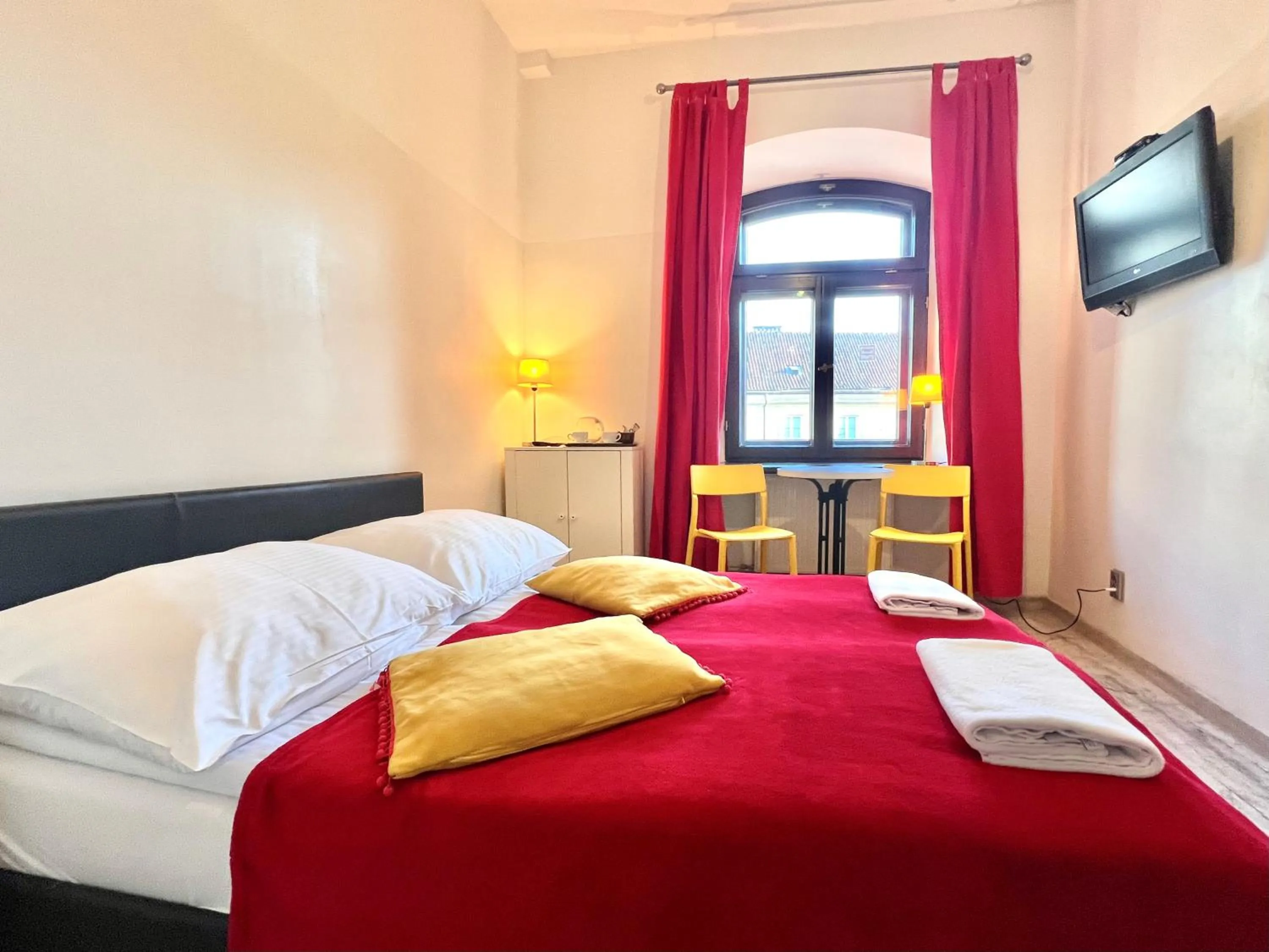 Bed in Oki Doki OLD TOWN