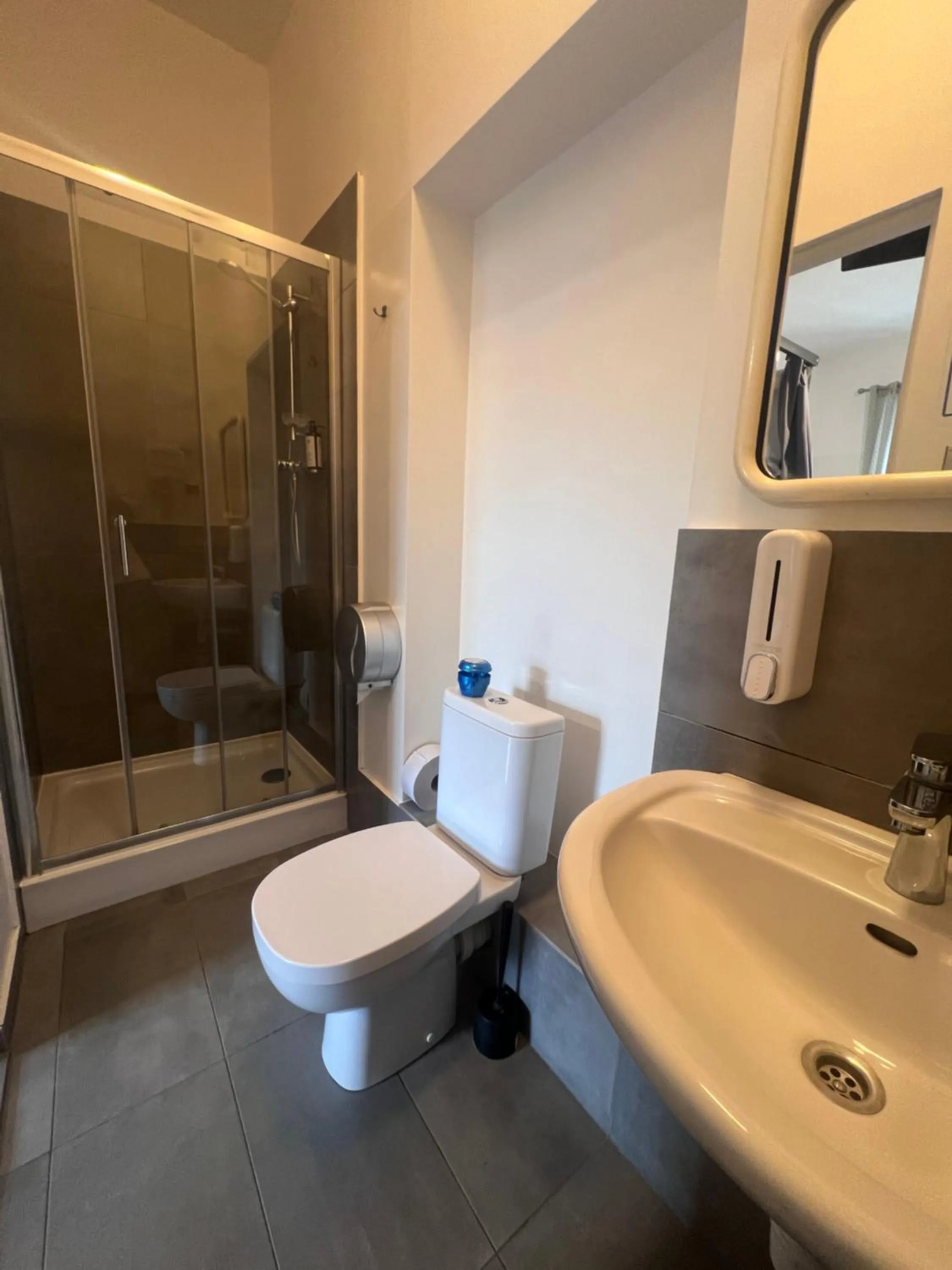 Shower in Oki Doki OLD TOWN