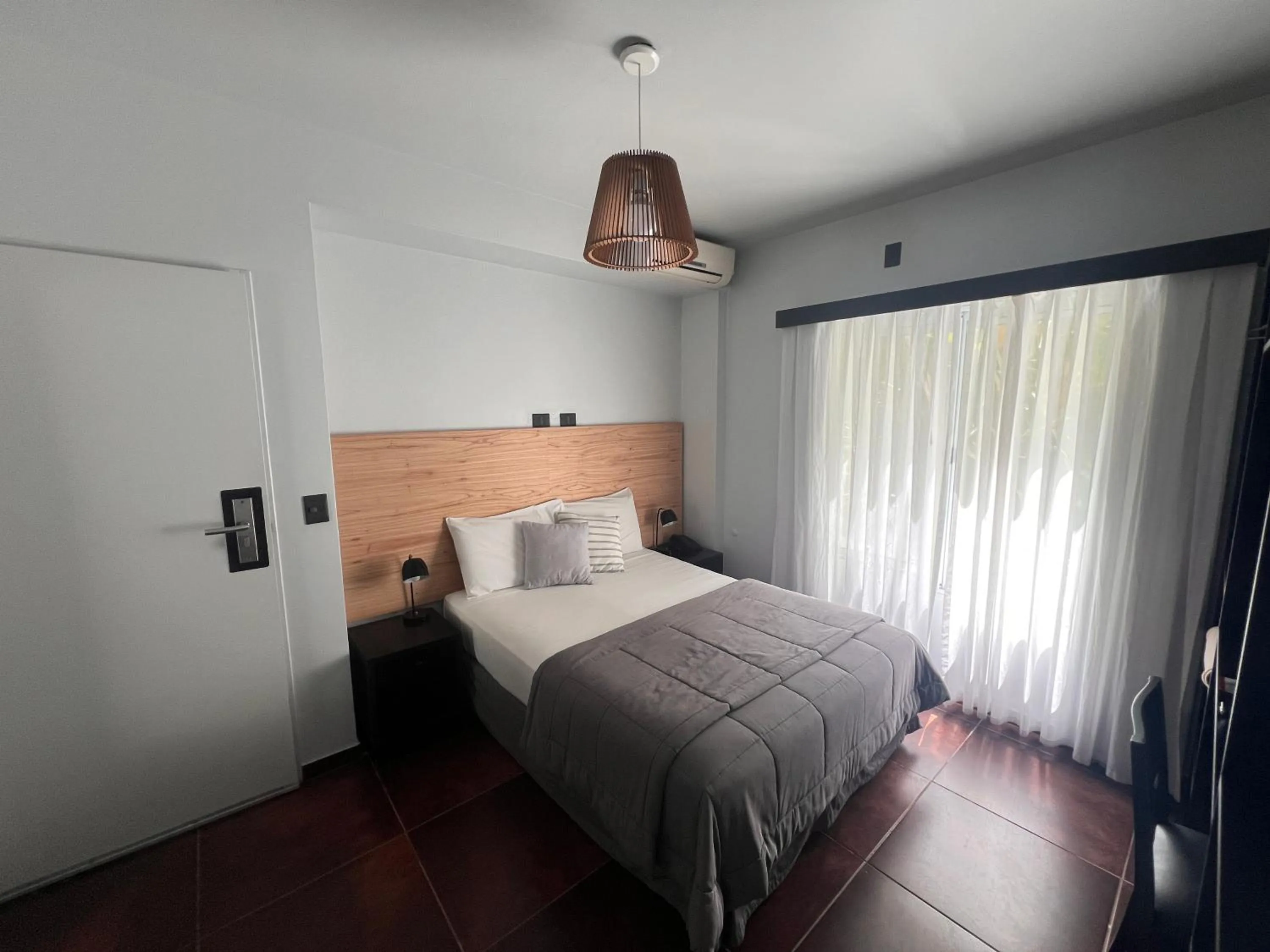 Other, Bed in 5411 Soho Hotel