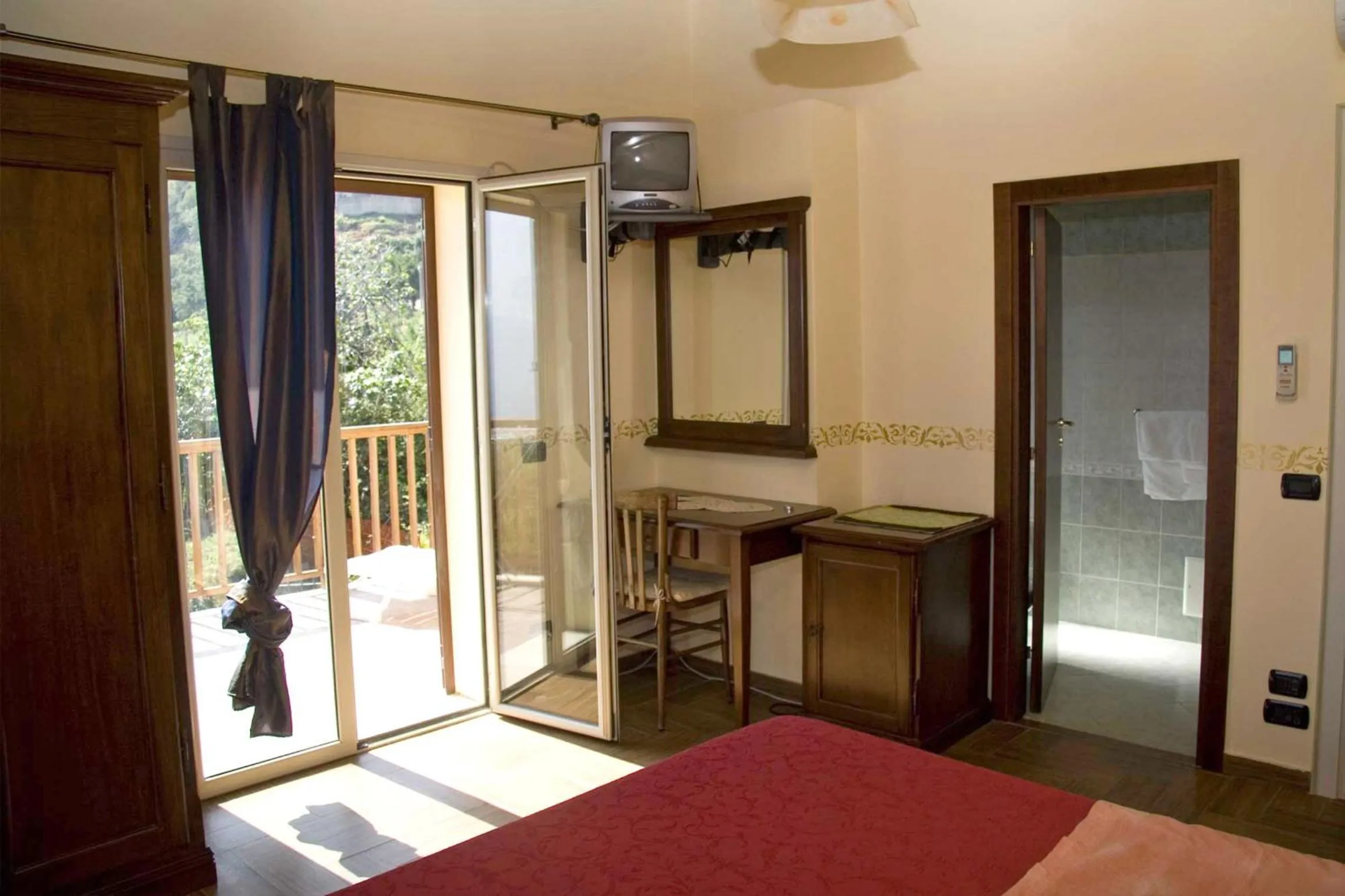 Bed in Villa Paladino - B&B e Guest House