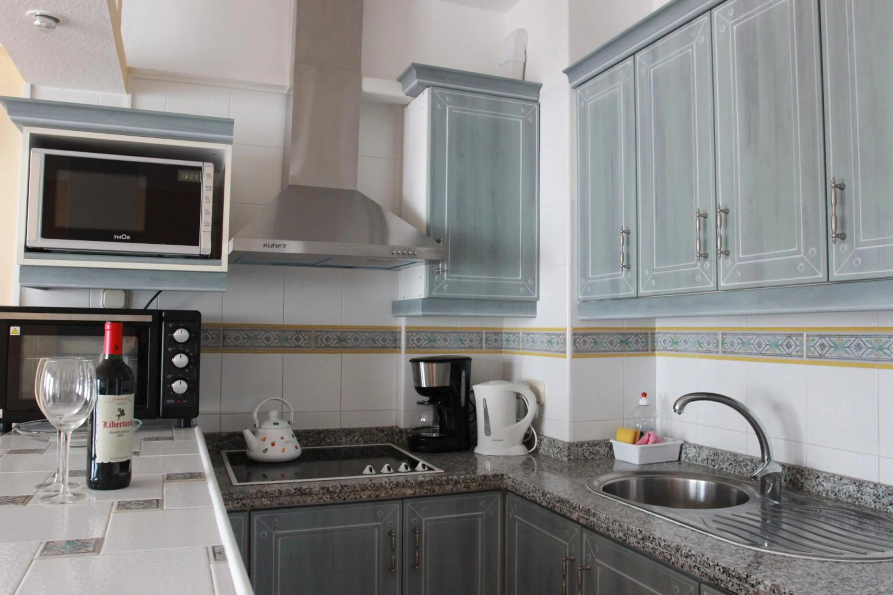 Kitchen or kitchenette in Ocean View Apartment at the beach Playa de La Arena