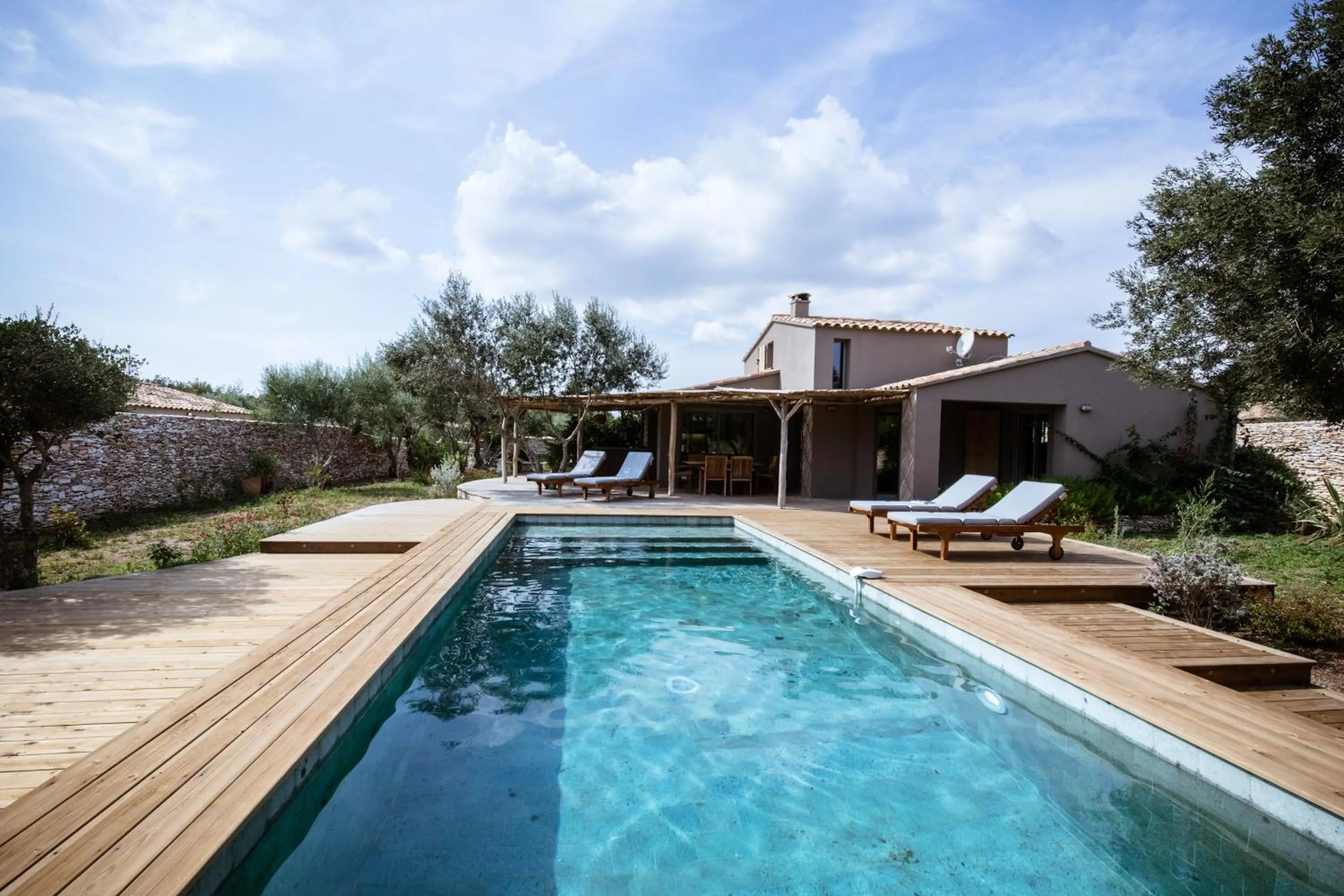 Property building in U Capu Biancu