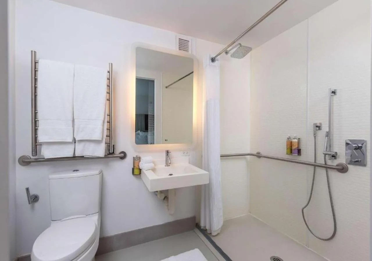 Shower in YOTEL New York Times Square