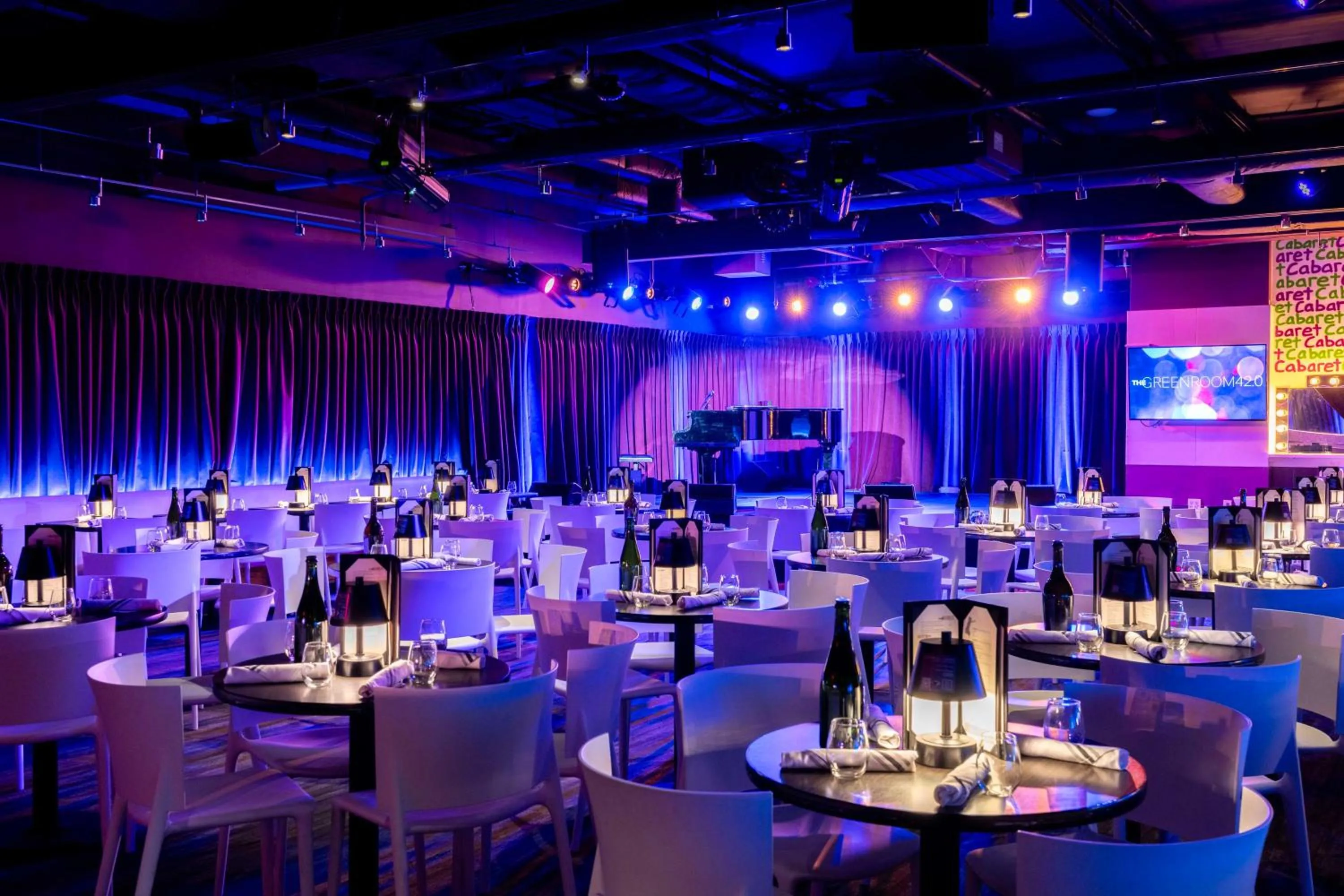 Patio in YOTEL New York Times Square