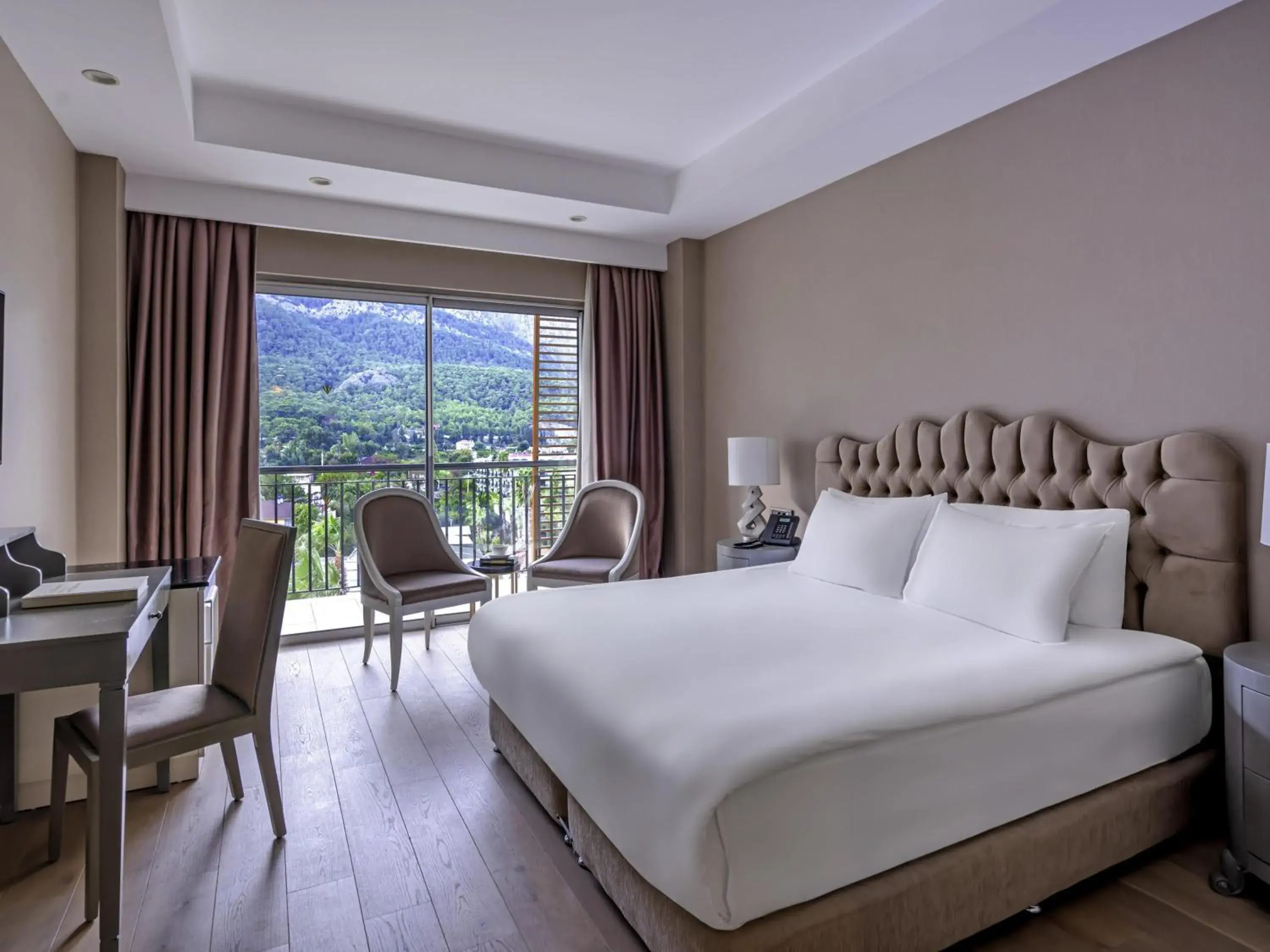 Bedroom, Bed in TUI Magic Life Rixos Beldibi - Adult Only Bedroom, Bed in TUI Magic Life Rixos Beldibi - Adult Only