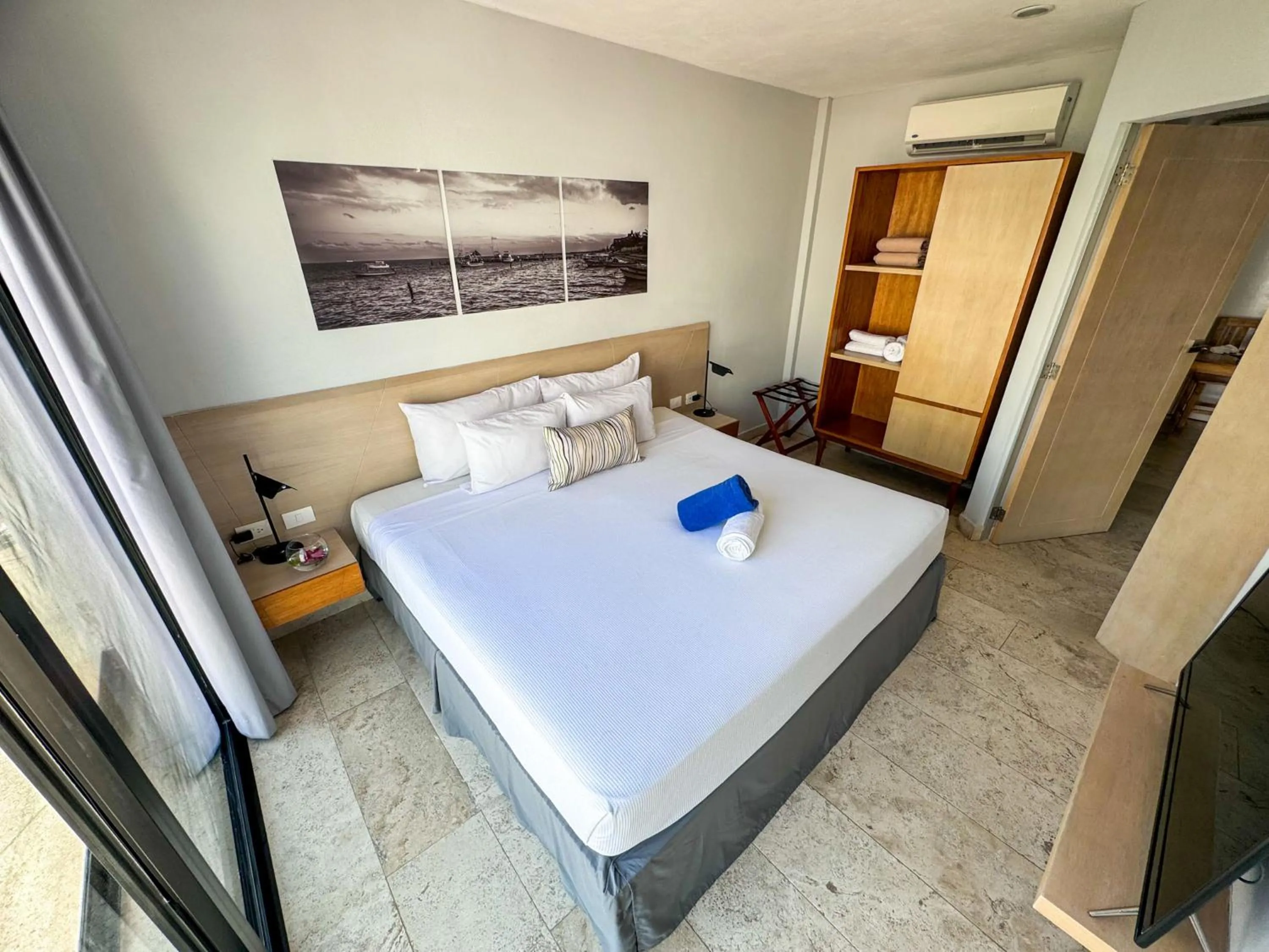 Bed in Hotelito del Mar Playa del Carmen