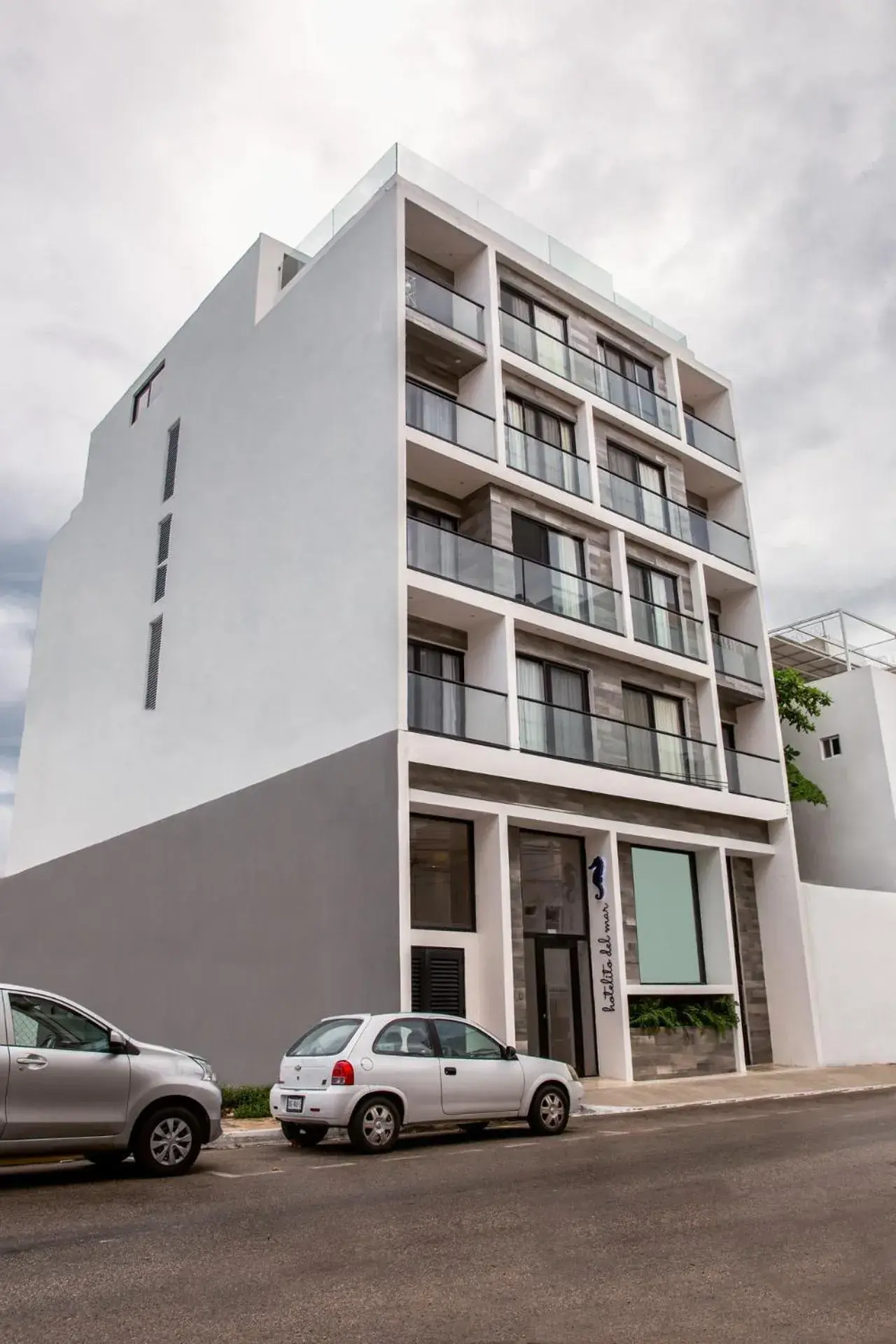 Property building in Hotelito del Mar Playa del Carmen Property building in Hotelito del Mar Playa del Carmen