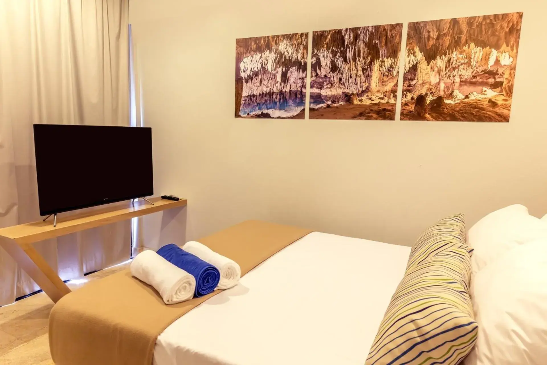 Bed in Hotelito del Mar Playa del Carmen Bed in Hotelito del Mar Playa del Carmen