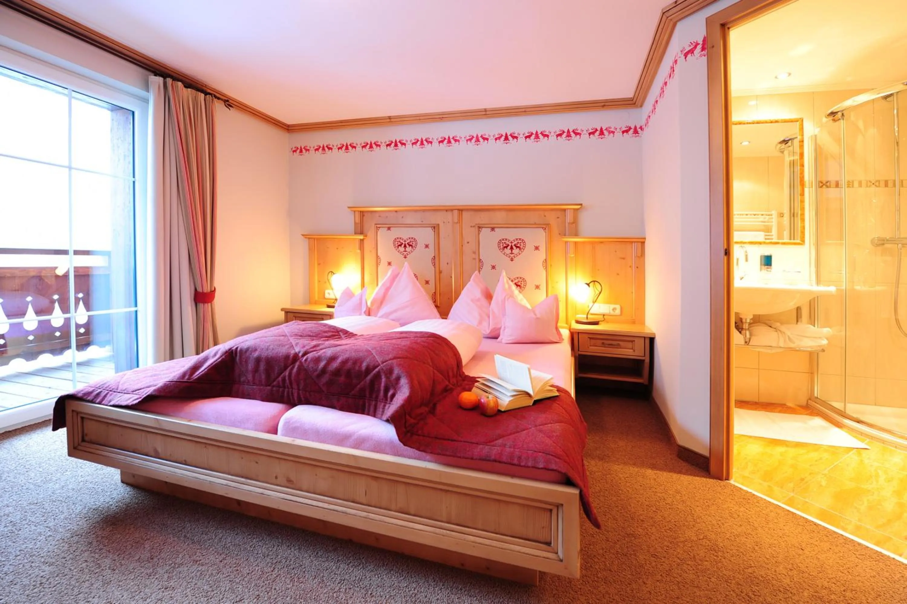 Photo of the whole room, Bed in Hotel Dorfstadl