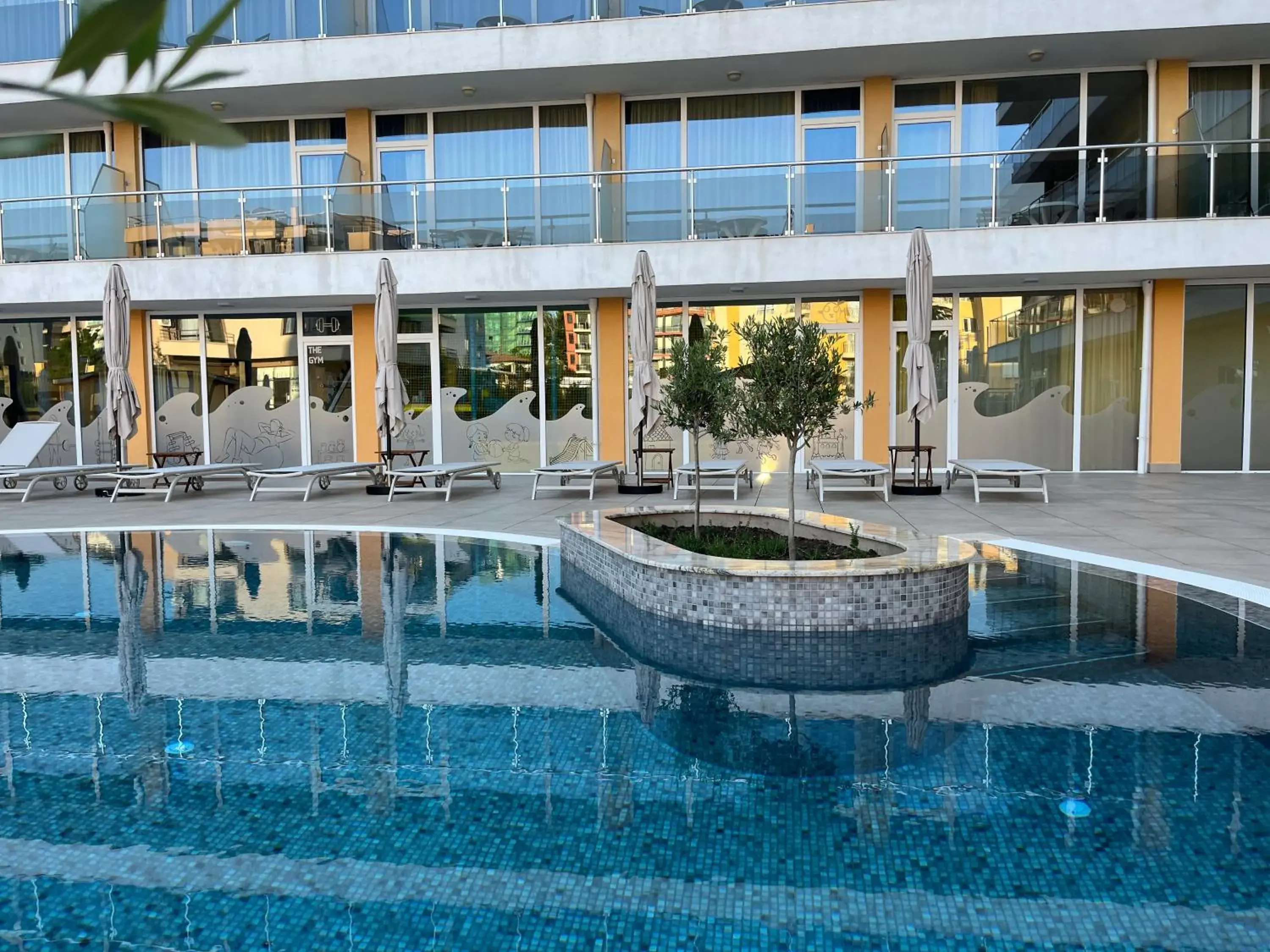 Swimming pool in Hotel Plamena Palace Swimming pool in Hotel Plamena Palace