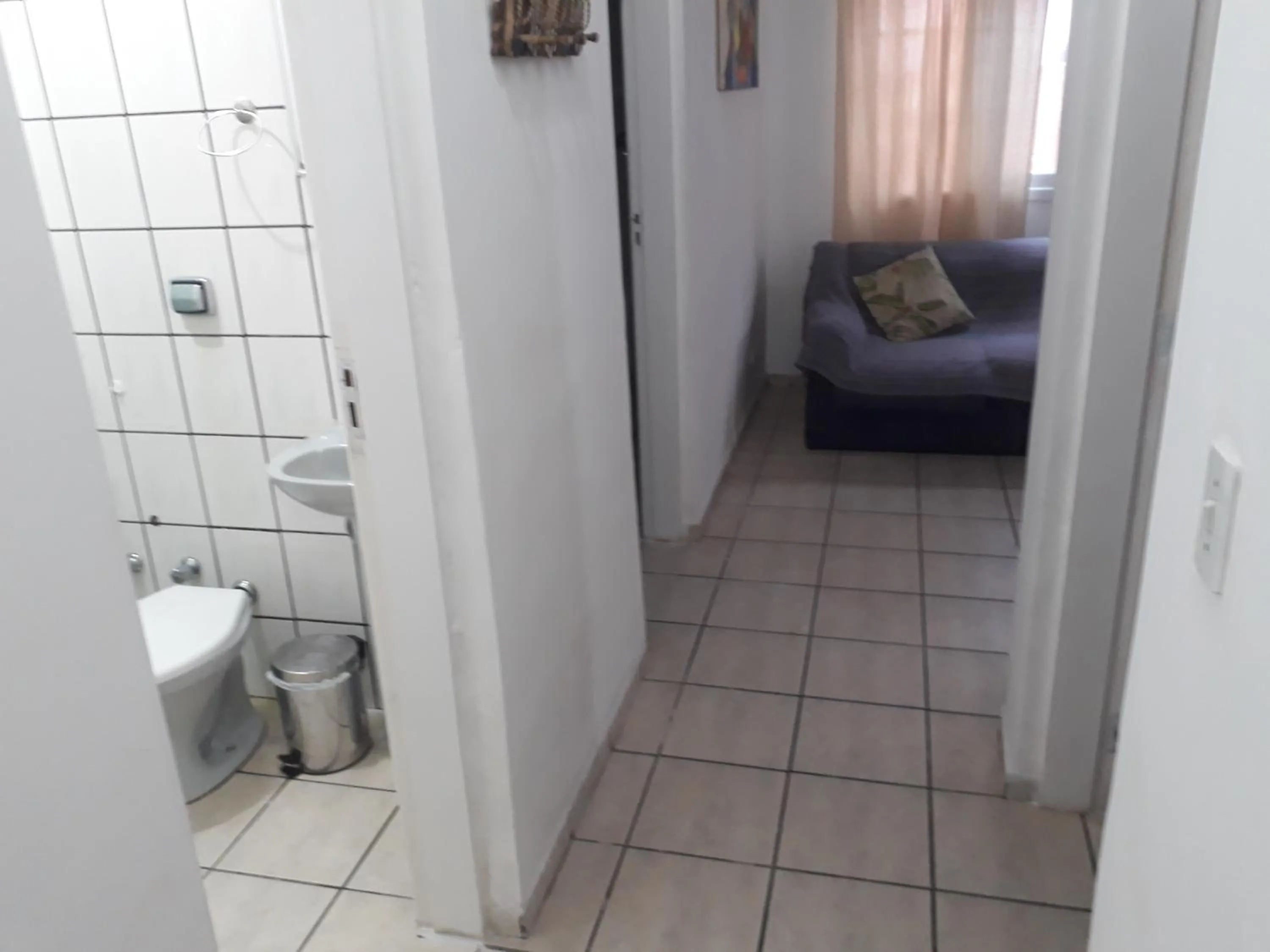 Bathroom in Aconchego 3 dorms, piscina, churrasq em Condomínio Fechado