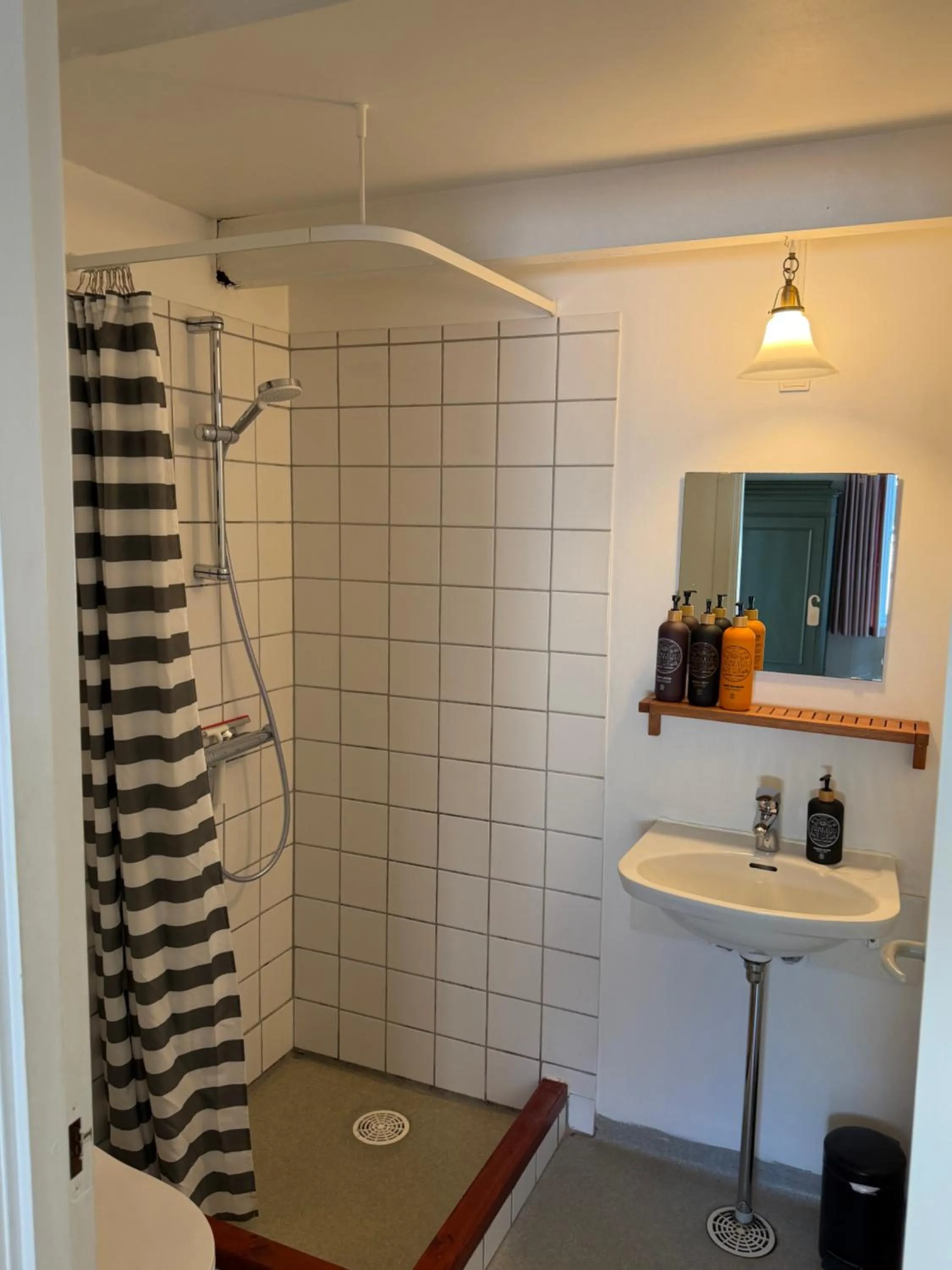 Bathroom in JANTZENs HOTEL