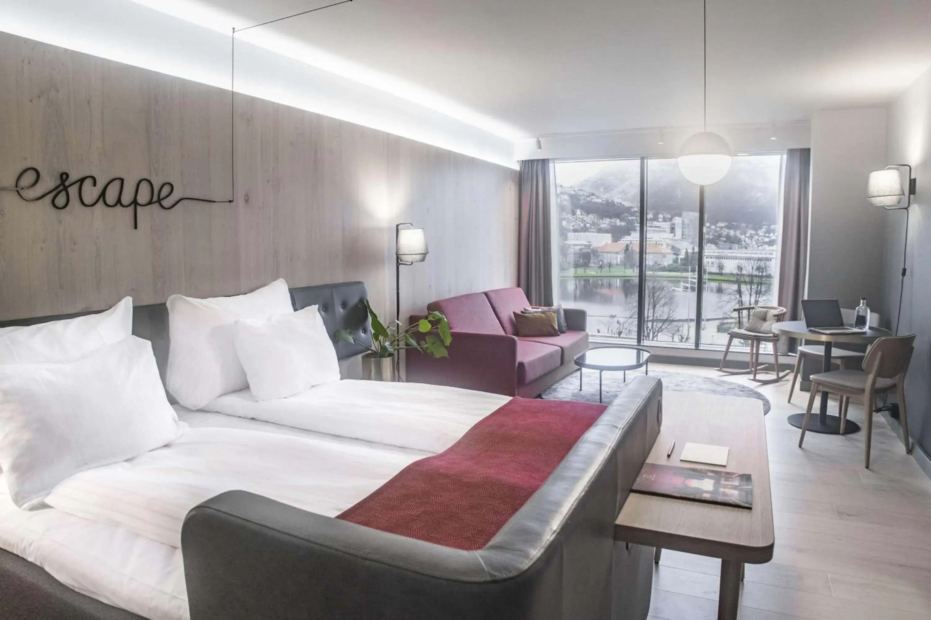 Bedroom, Bed in Hotel Norge by Scandic Bedroom, Bed in Hotel Norge by Scandic