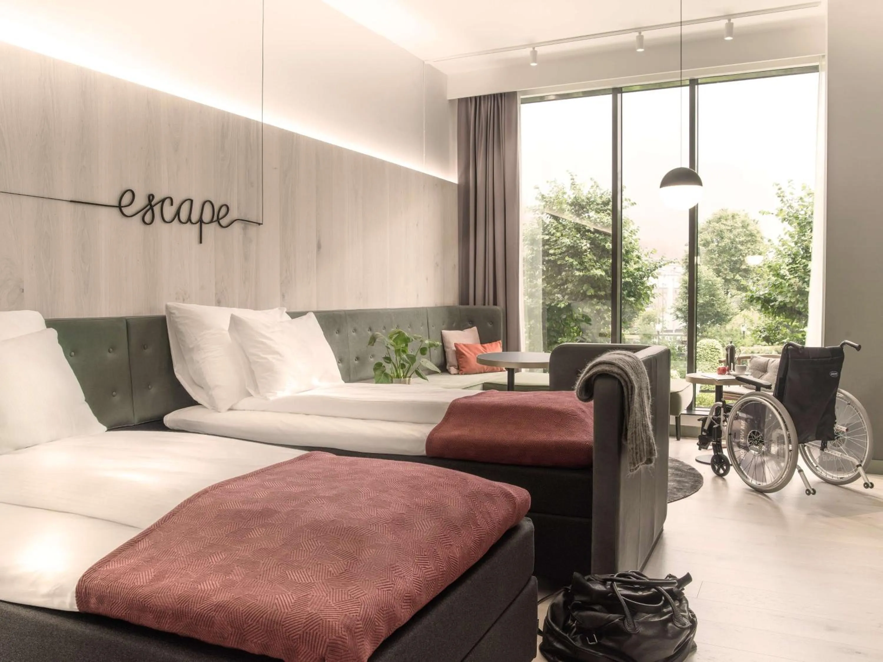 Bedroom, Bed in Hotel Norge by Scandic