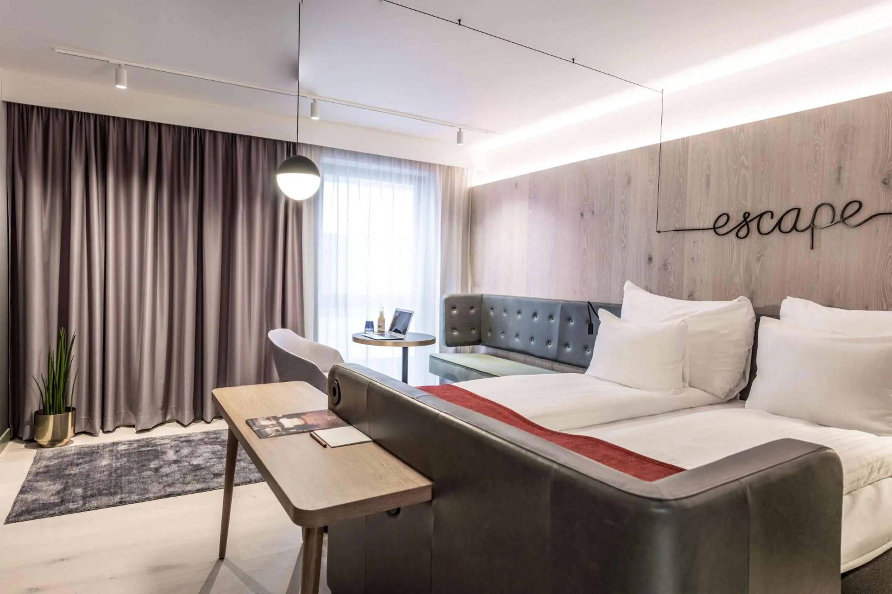 Bedroom, Bed in Hotel Norge by Scandic