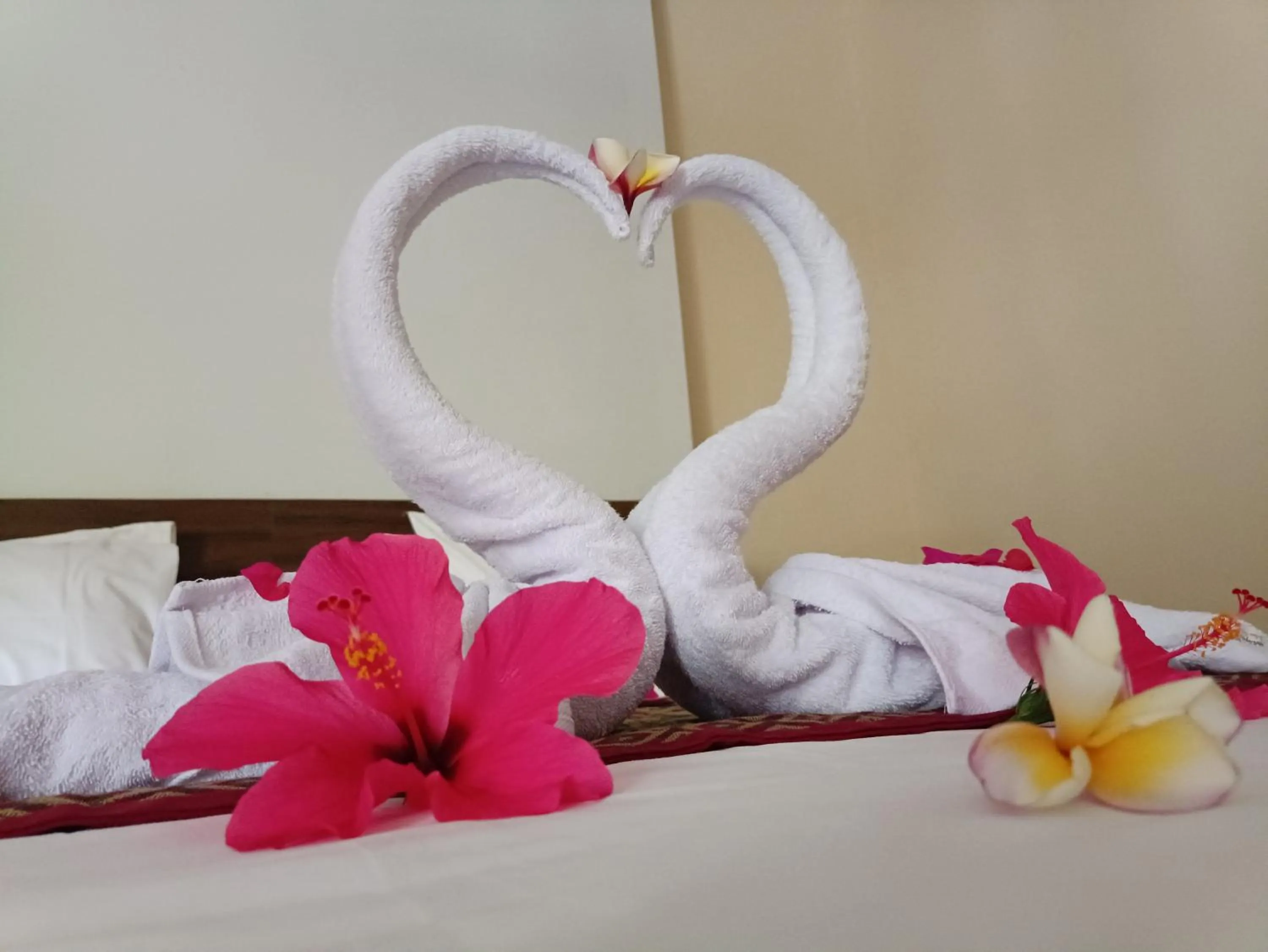 Bedroom, Bed in Villa Kinagu