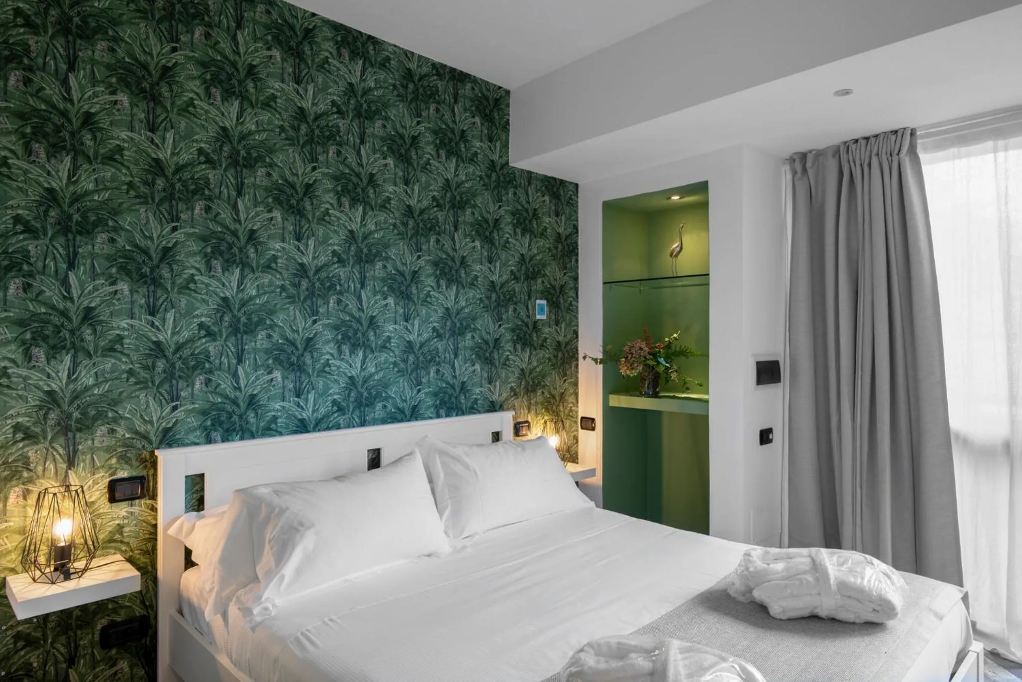 Bedroom, Bed in La Locanda Del Pontefice - Luxury Country House